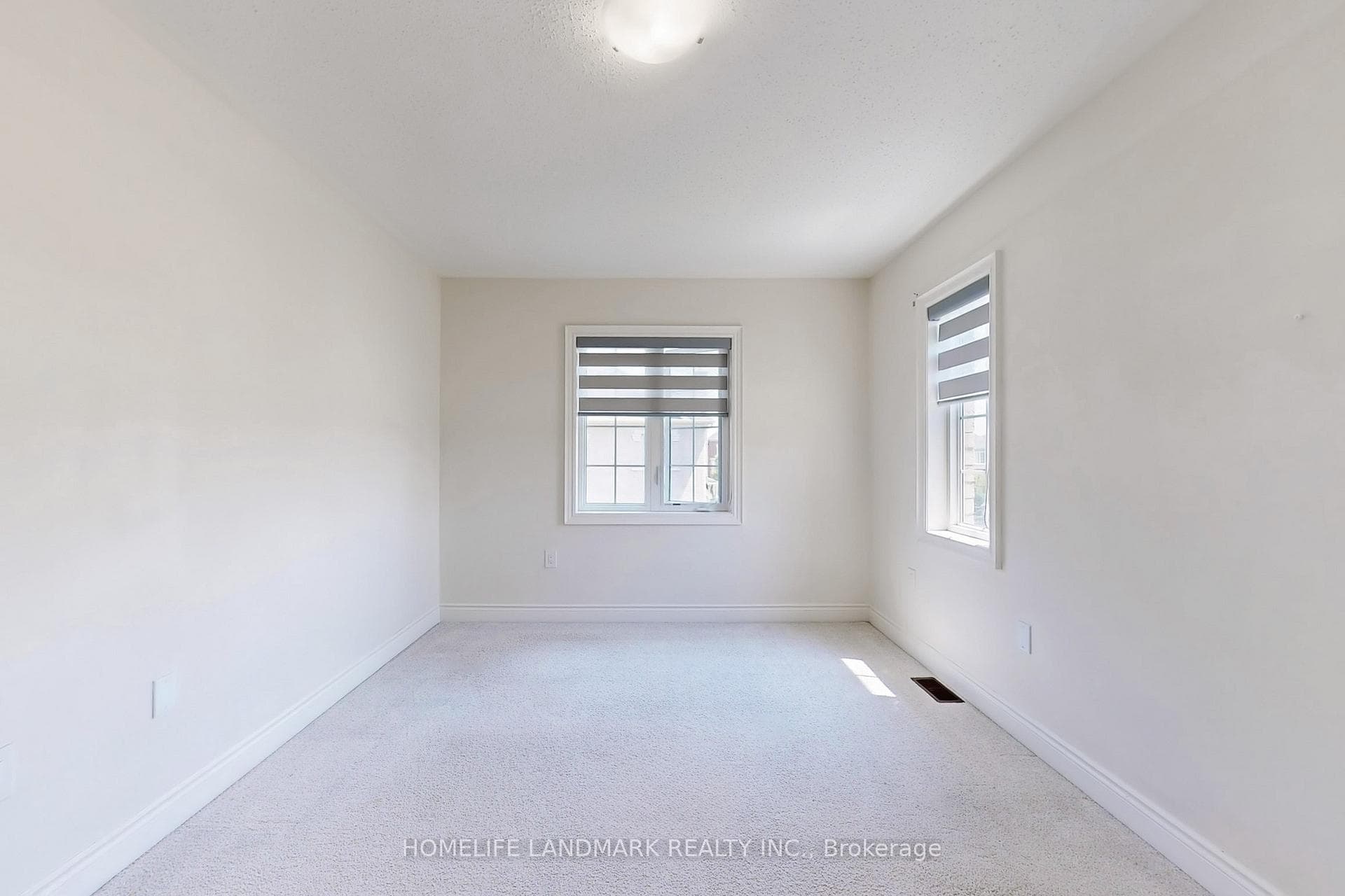 1533 Devine Point photo 43