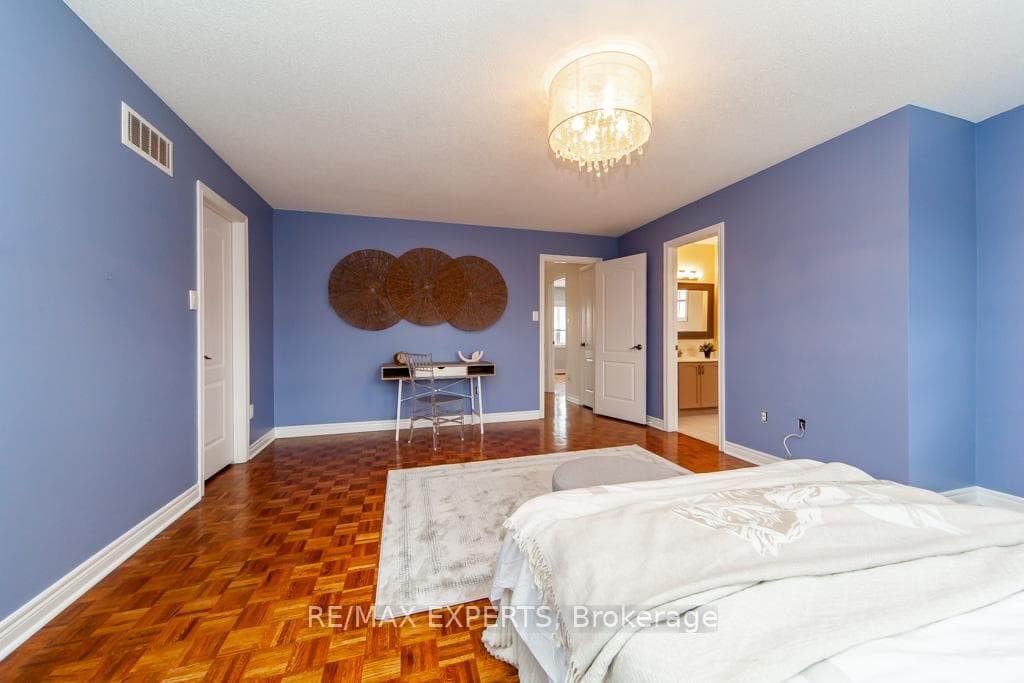 14 Plummer Road photo 29