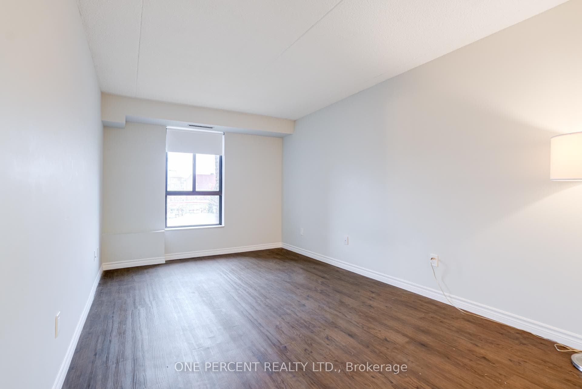 15390 Yonge Street Unit 406 photo 25