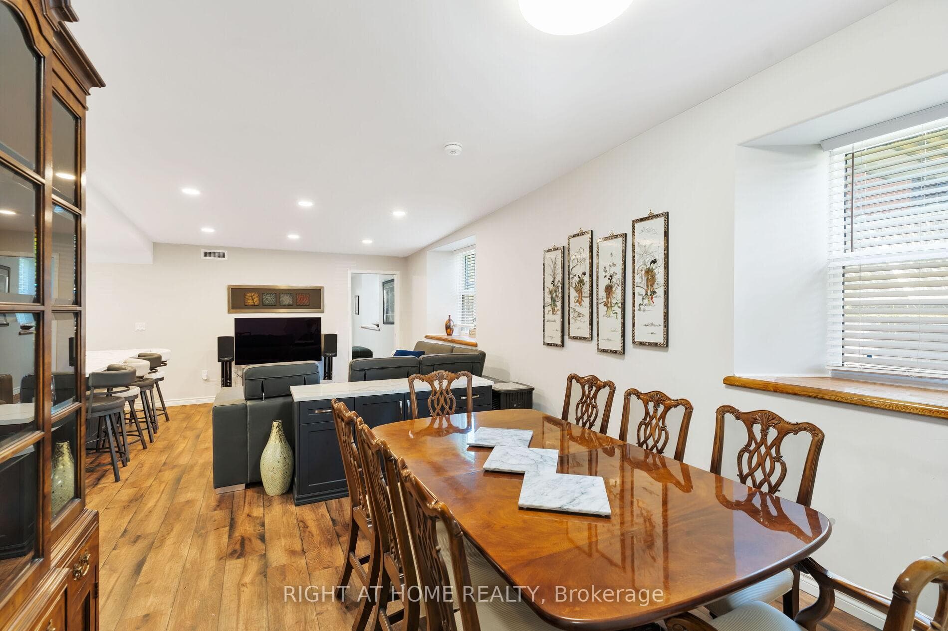 19 Albert Street photo 41