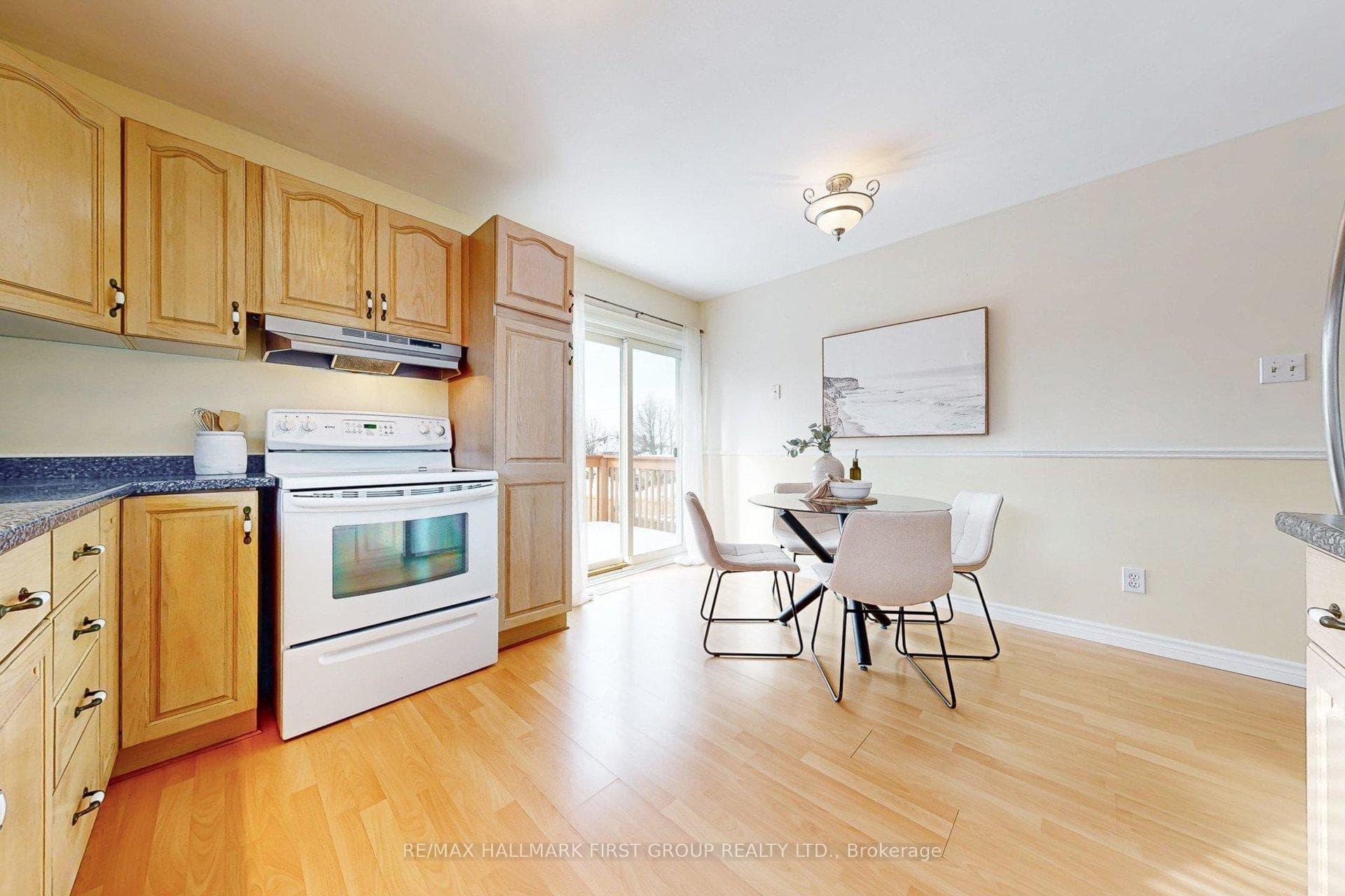 209 Johnson Avenue photo 39