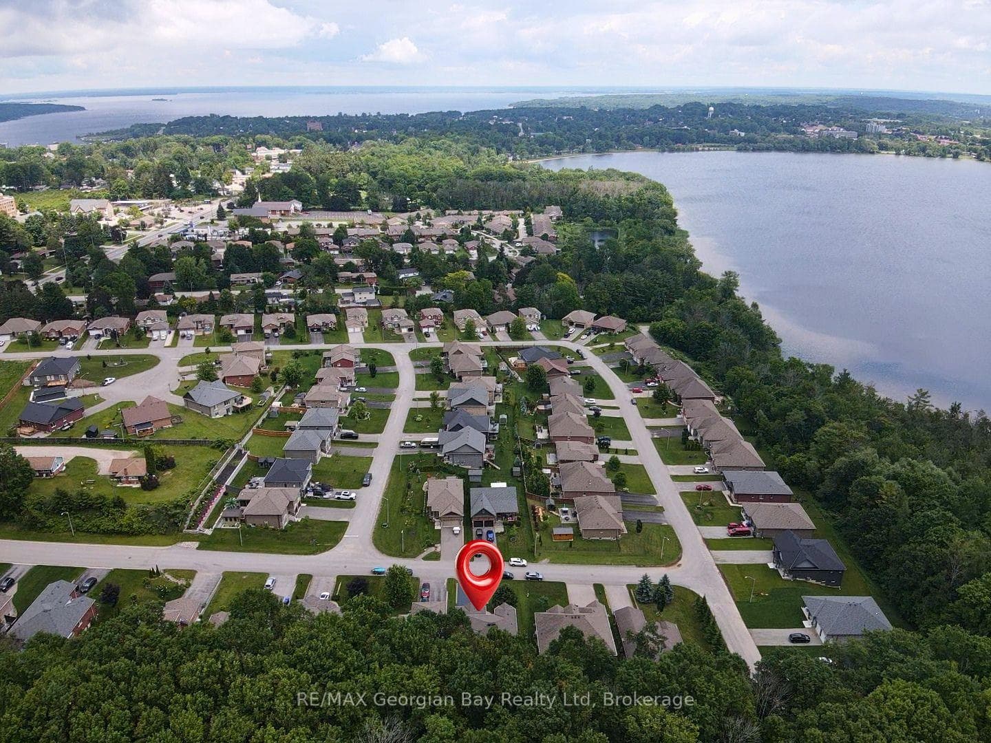 400 Keller Drive photo 44