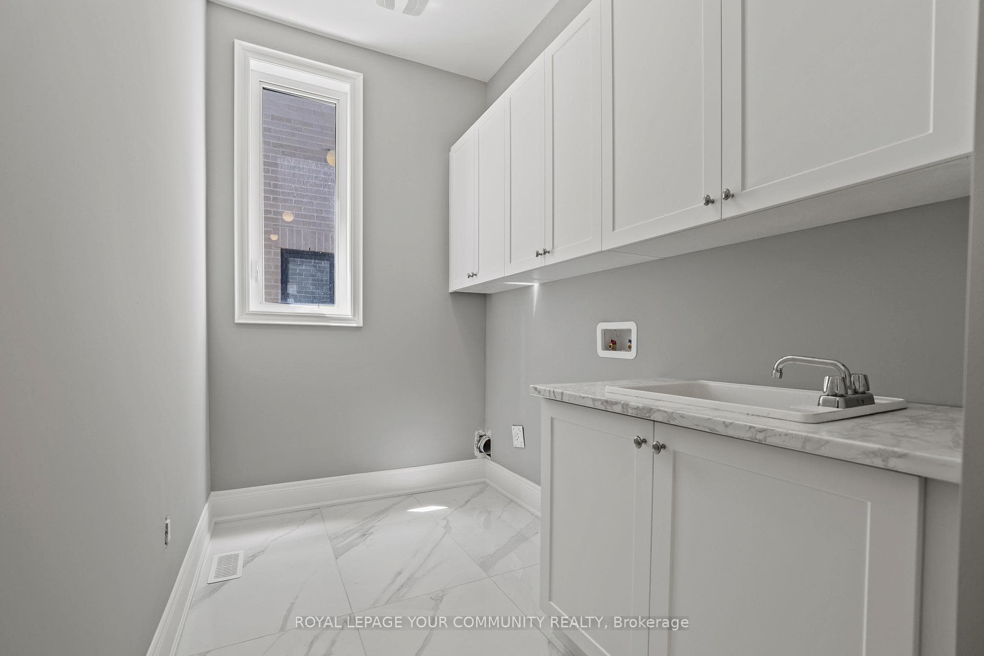 30 Maple Grove Avenue photo 26