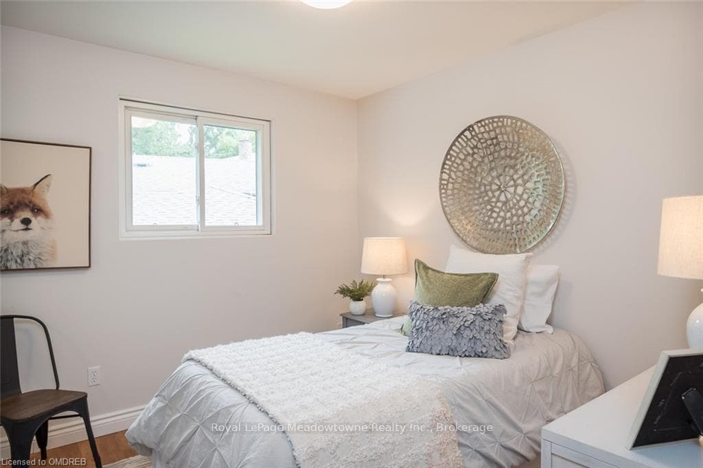 291 BASTEDO Court photo 16