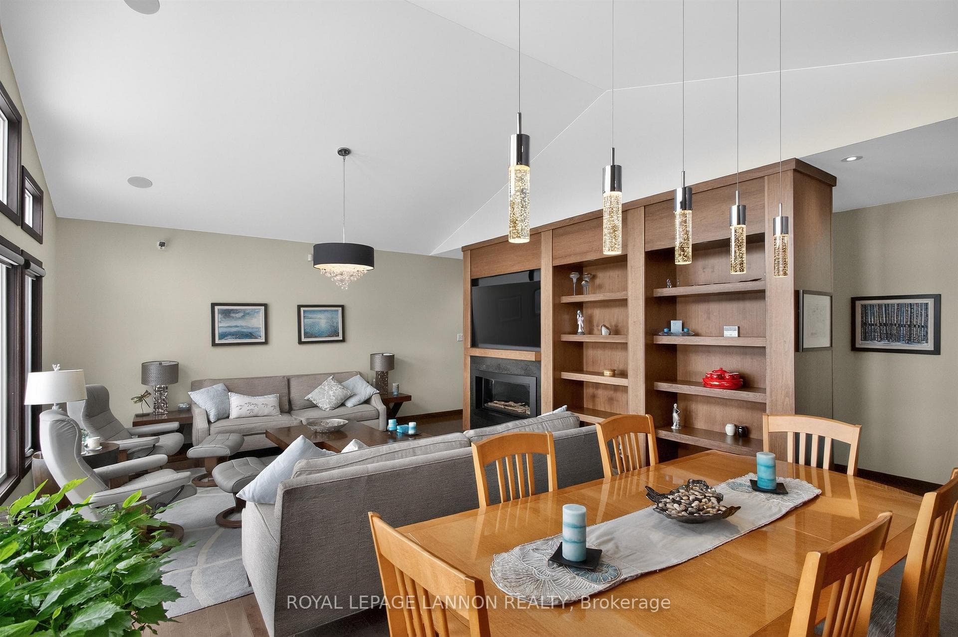 2737 Birch Beach photo 18