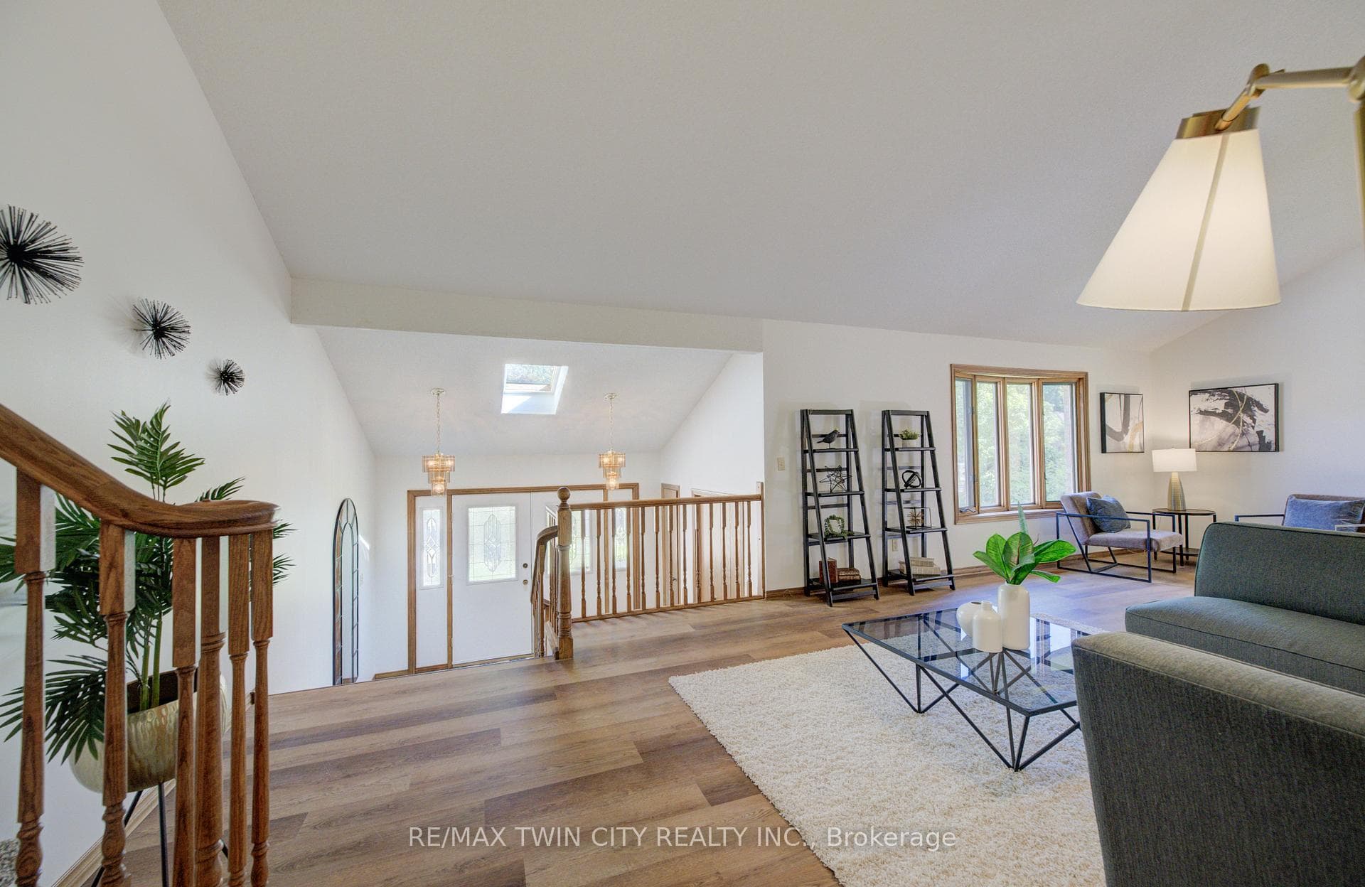 391 Northlake Drive photo 6