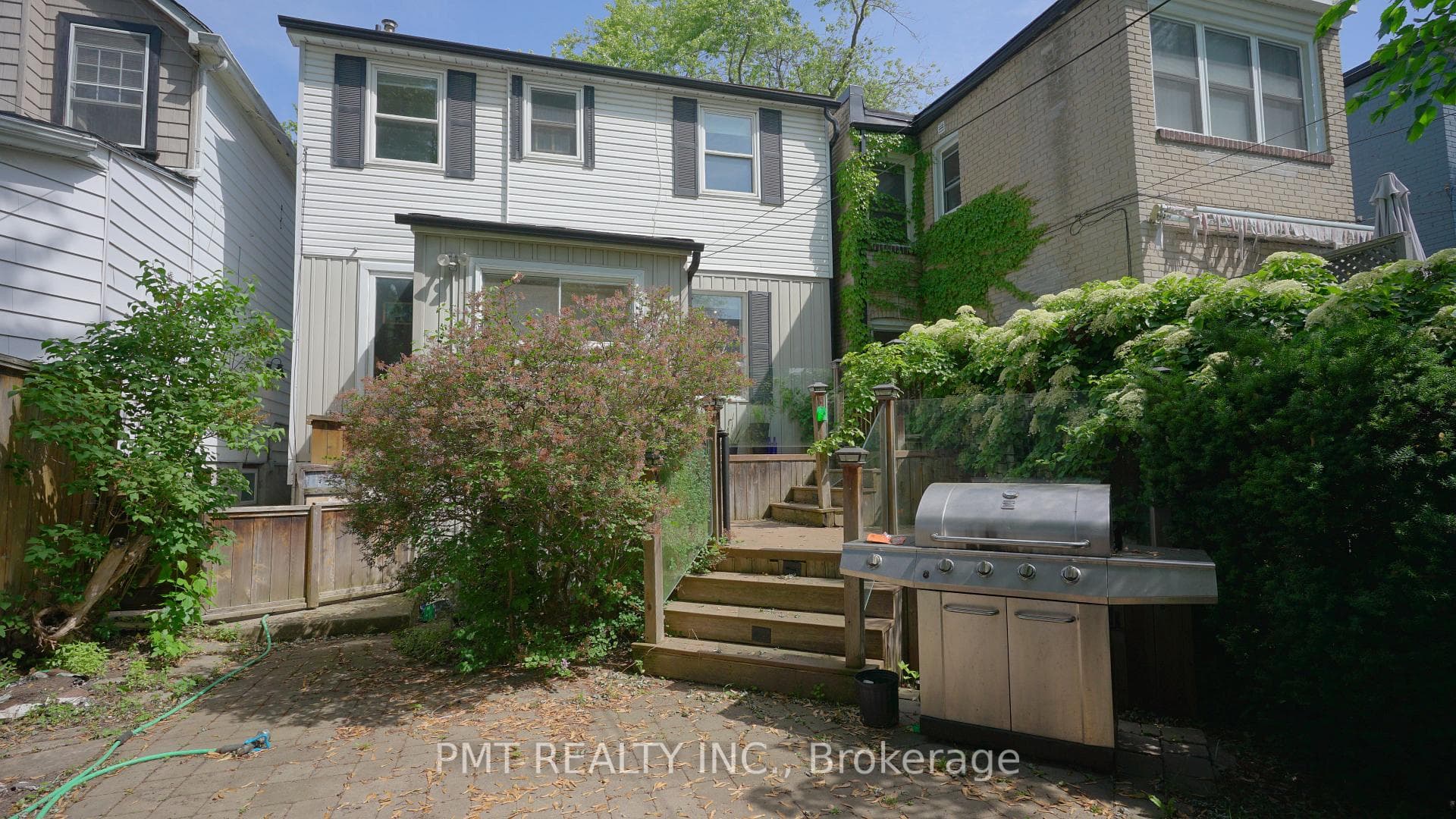 31 Burgess Avenue photo 28