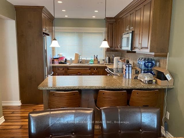 14 Stouffer Street photo 7