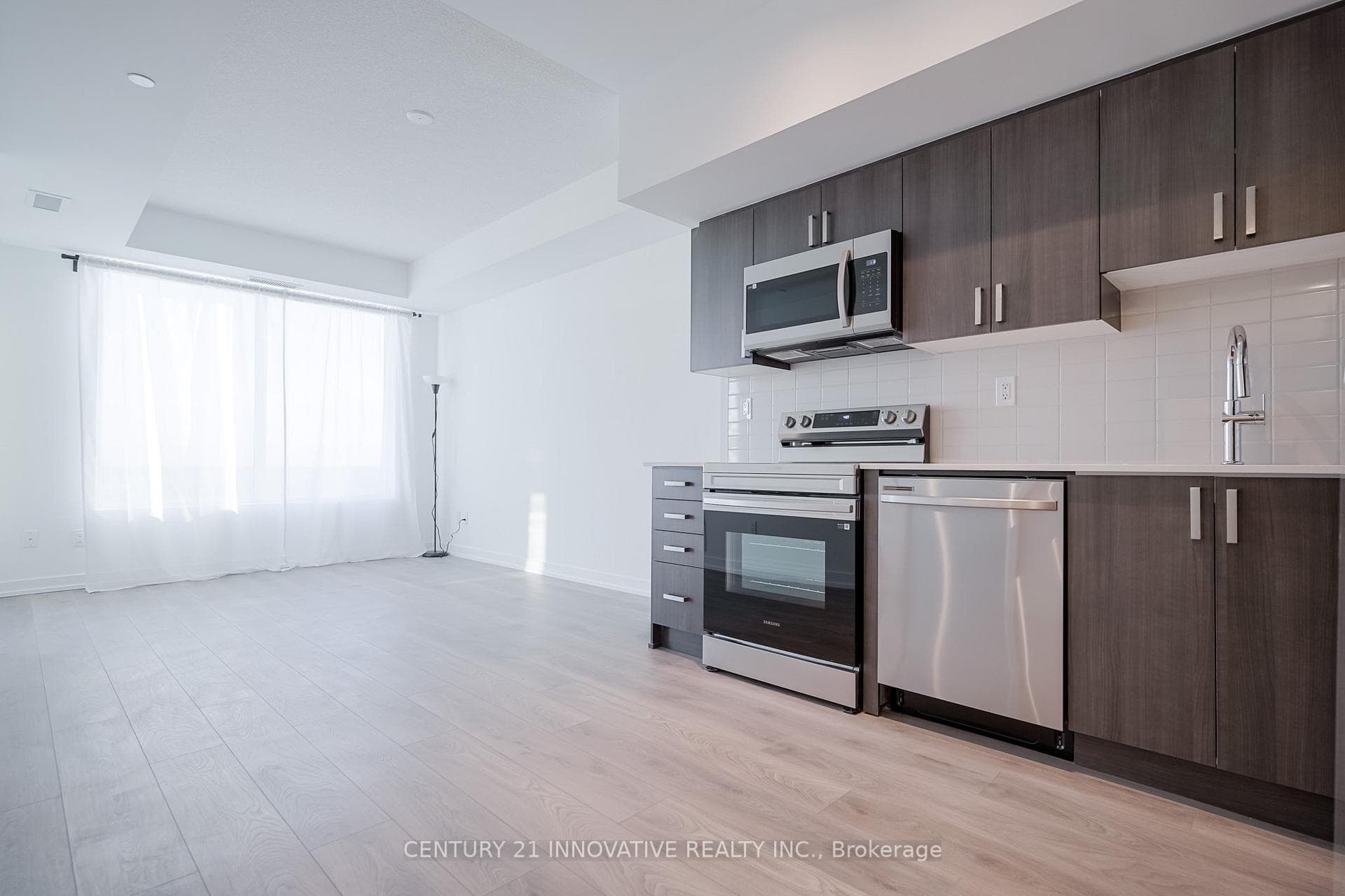 1435 Celebration Drive Unit 1703 photo 16
