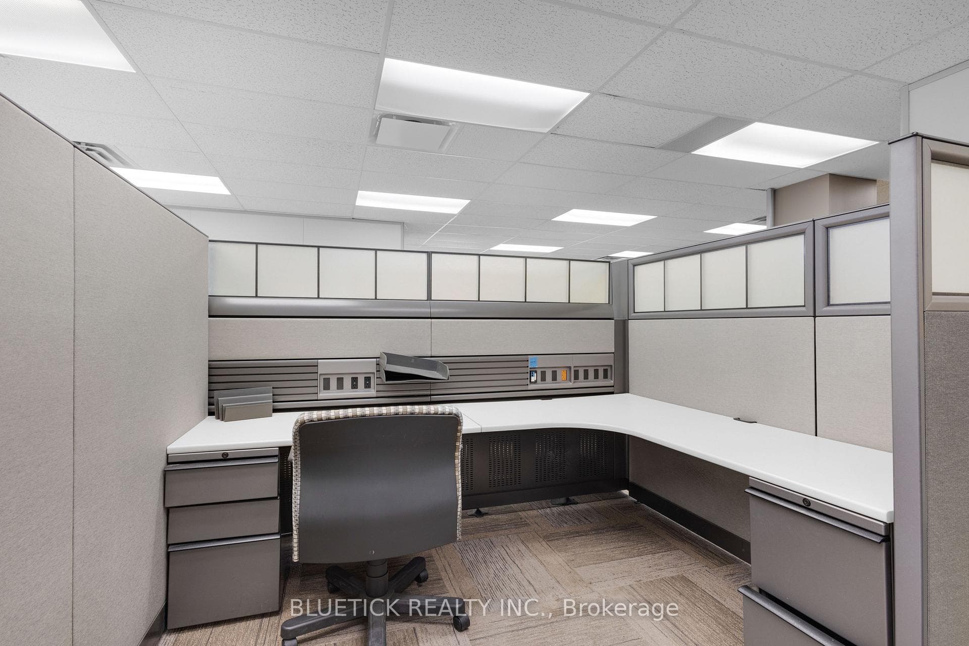 710 Dorval Drive Unit 301 photo 17