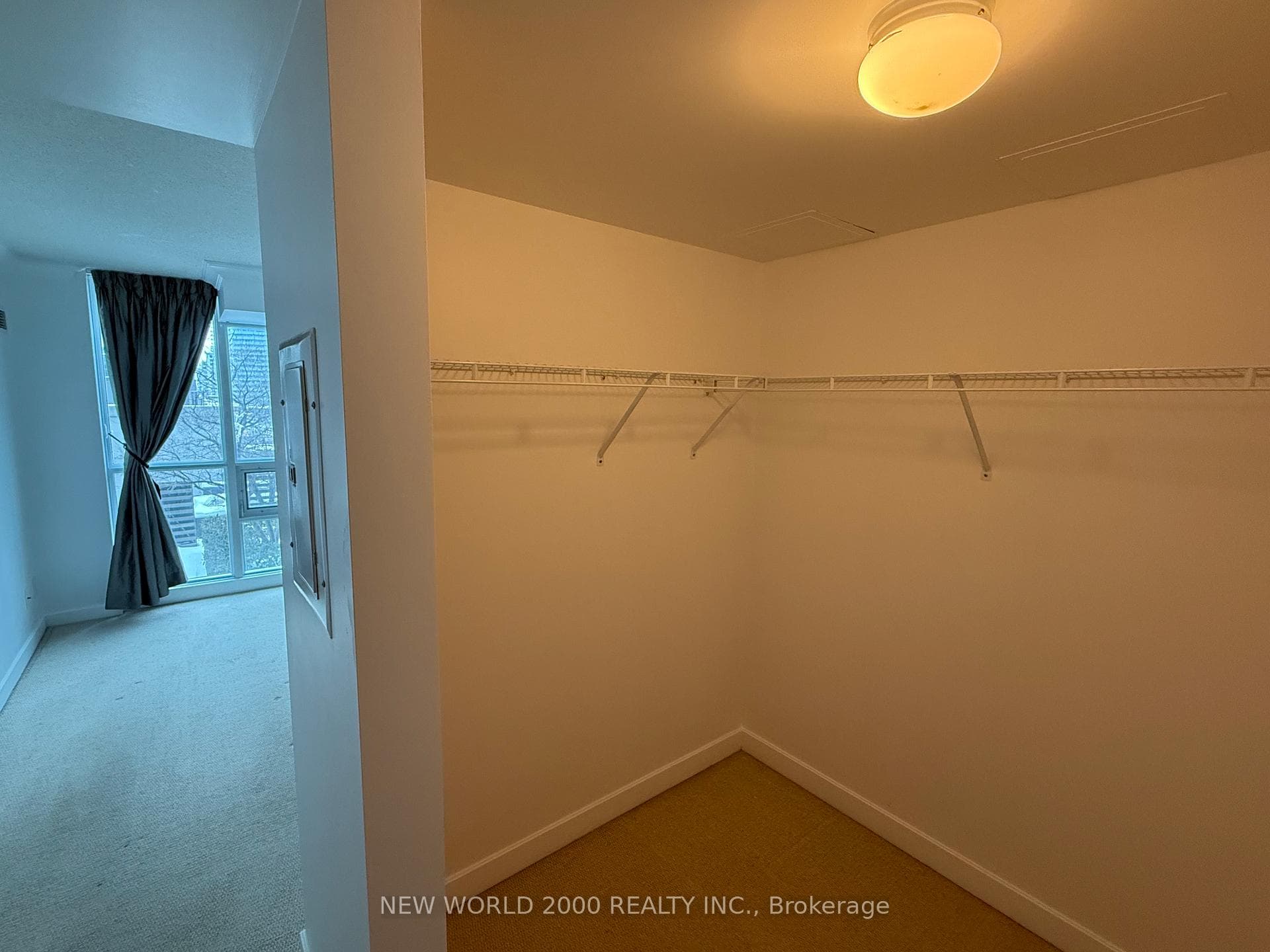 18 Harbour Street Unit 611 photo 16