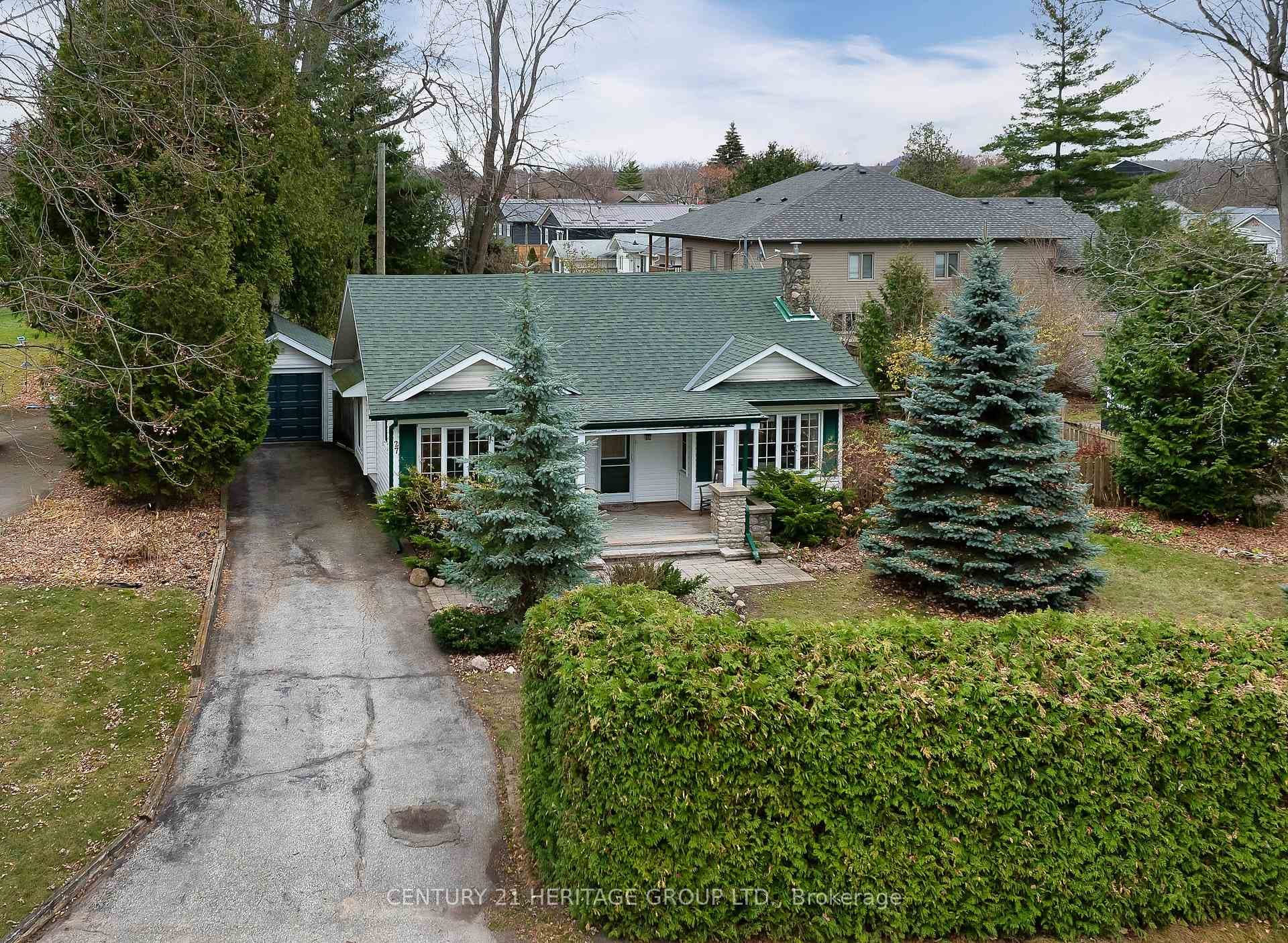 27 Parklawn Boulevard photo 37