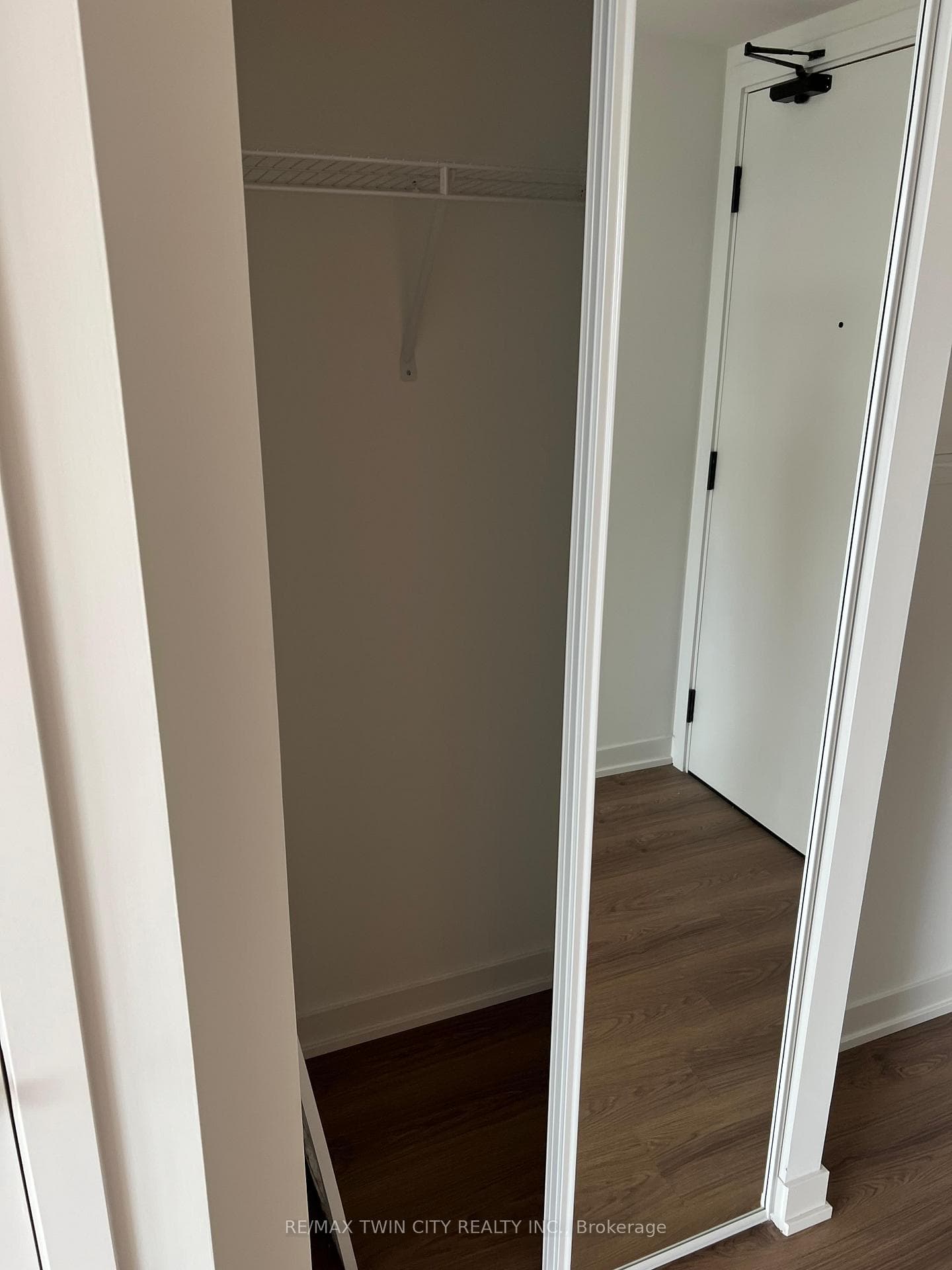 319 Jarvis Street Unit 4612 photo 9