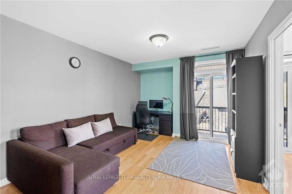 456 KING EDWARD Avenue Unit 401 photo 14