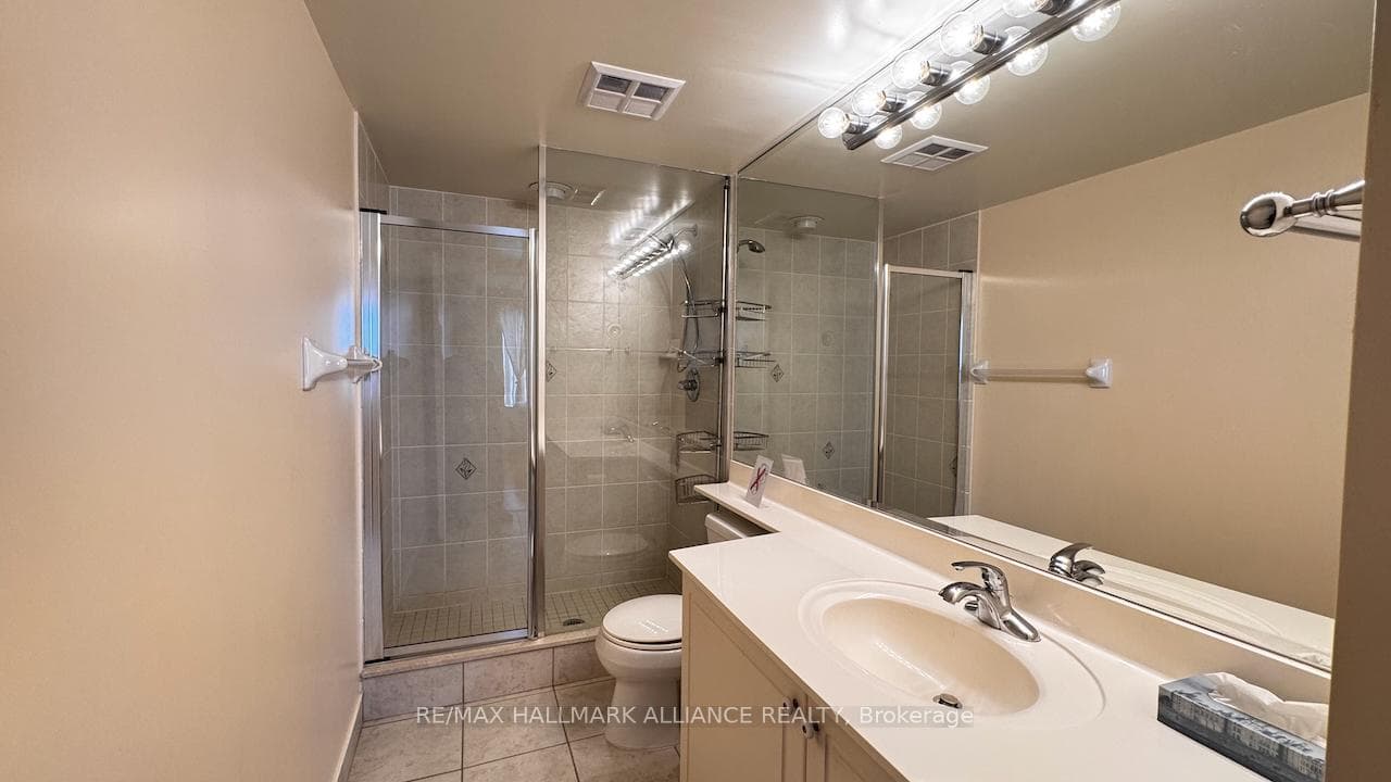 2 Clairtrell Road Unit 903 photo 13