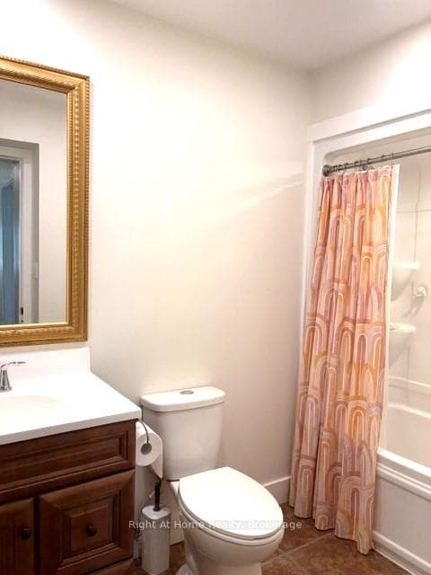 2nd floor 4 piece bath