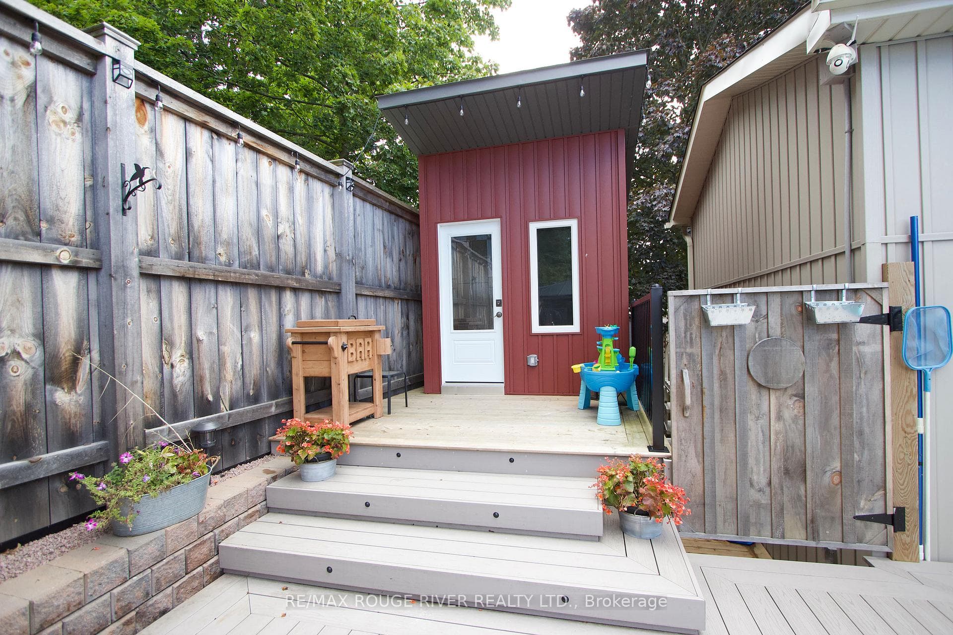 29 Keewatin Street photo 13