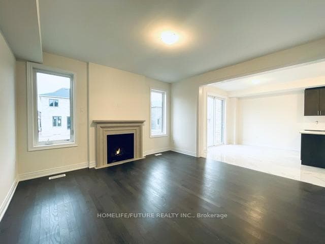 15 Wesley Brooks Street photo 10