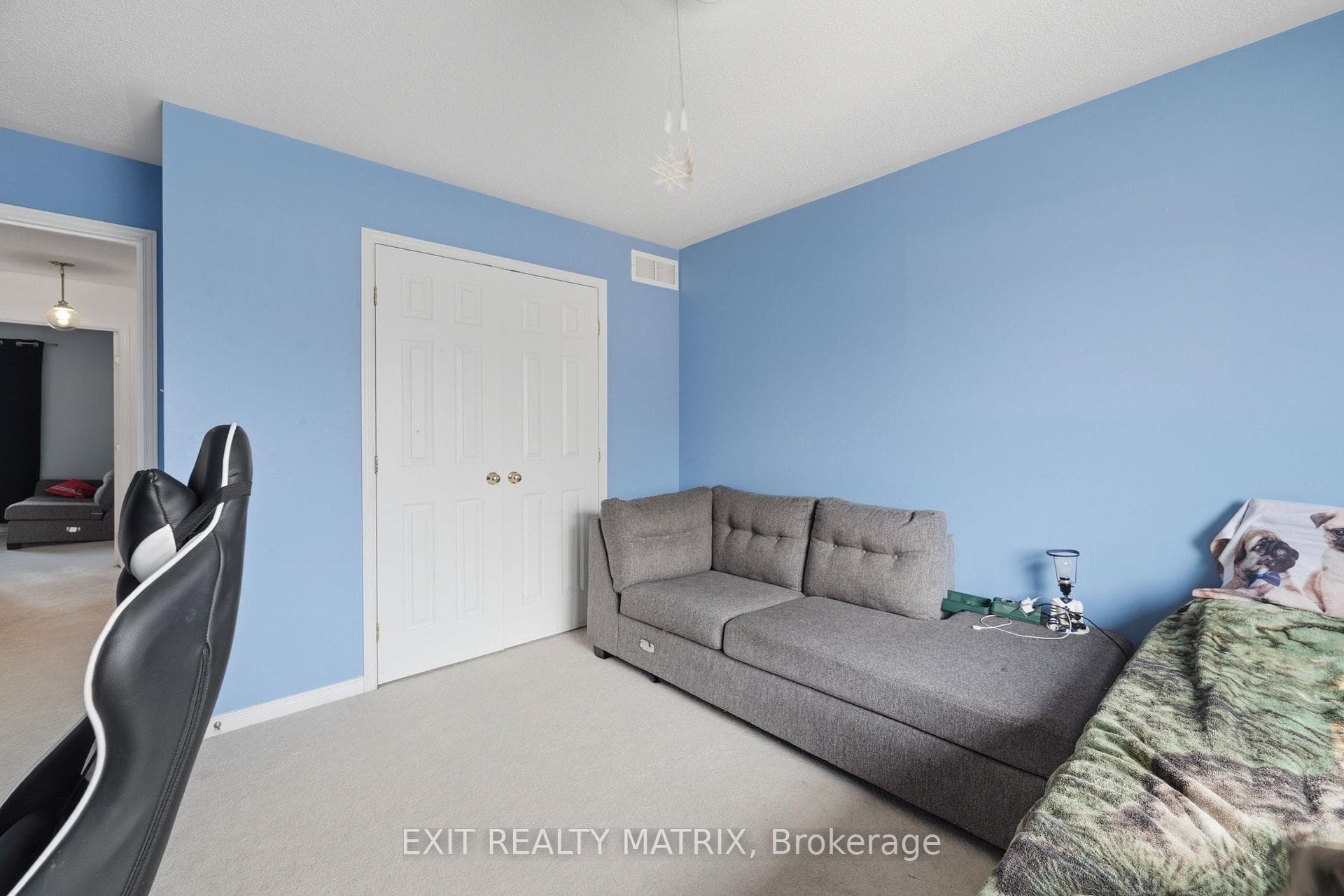 127 Stoney Pond Court photo 29