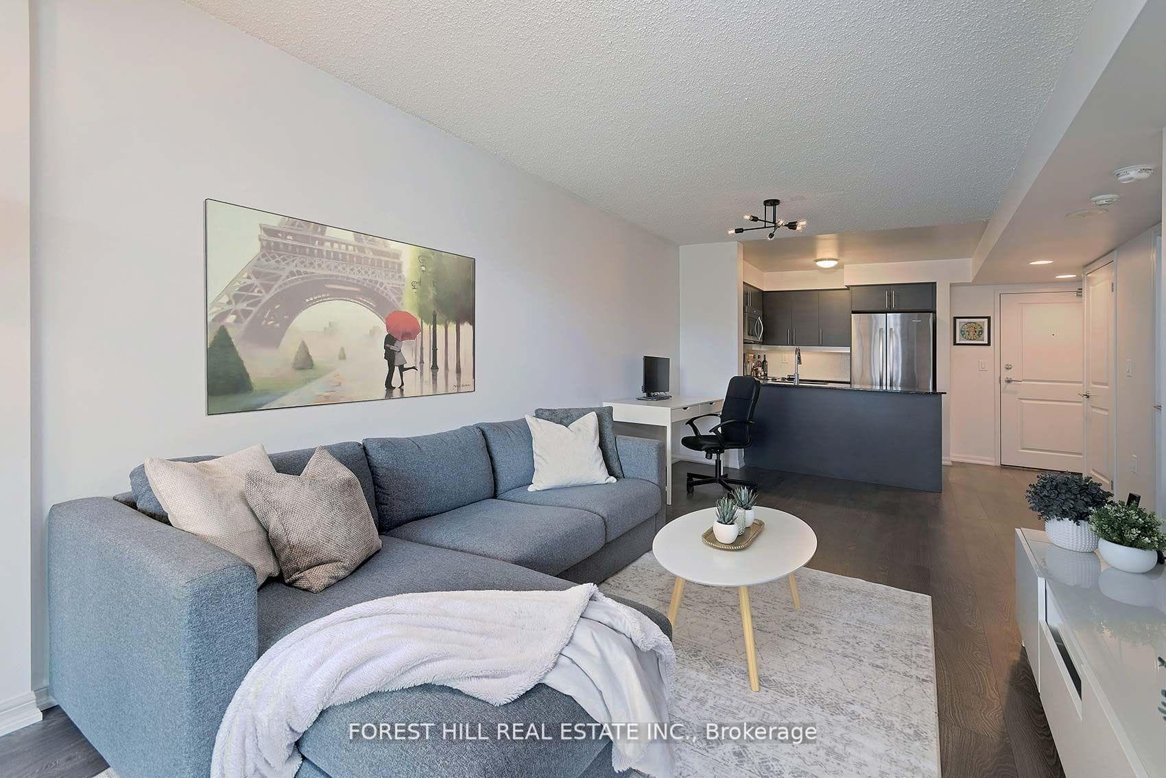 125 Western Battery Road Unit 303 photo 6