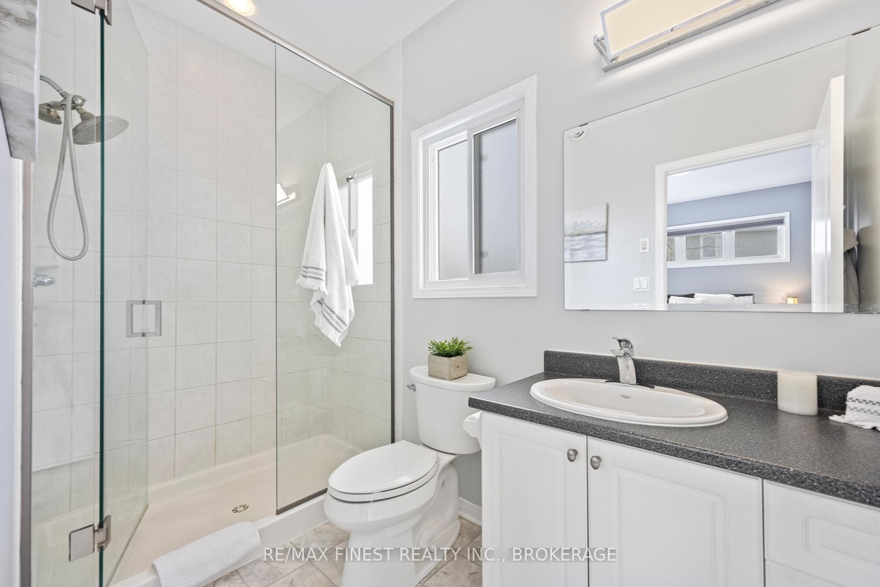 513 McCallum Street photo 25