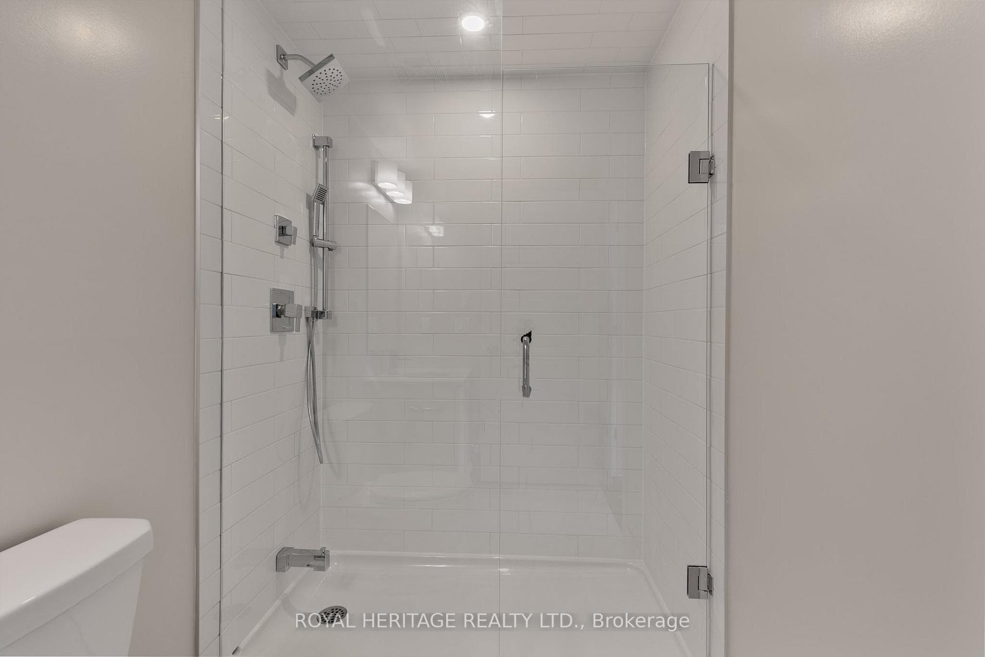 1415 DUNDAS Street Unit 317 photo 28