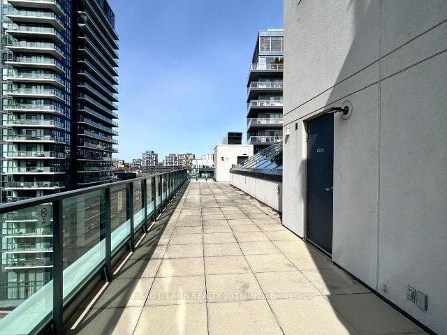 600 Fleet Street Unit 636 photo 23