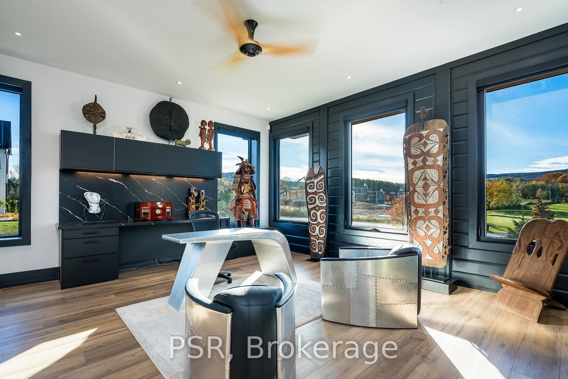 4 Raintree Court photo 18