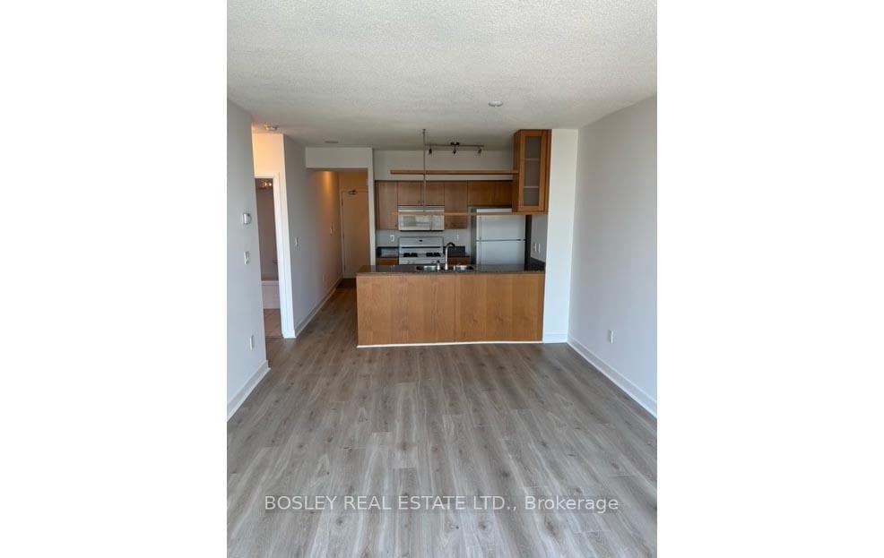 10 Navy Wharf Court Unit 2502 photo 9
