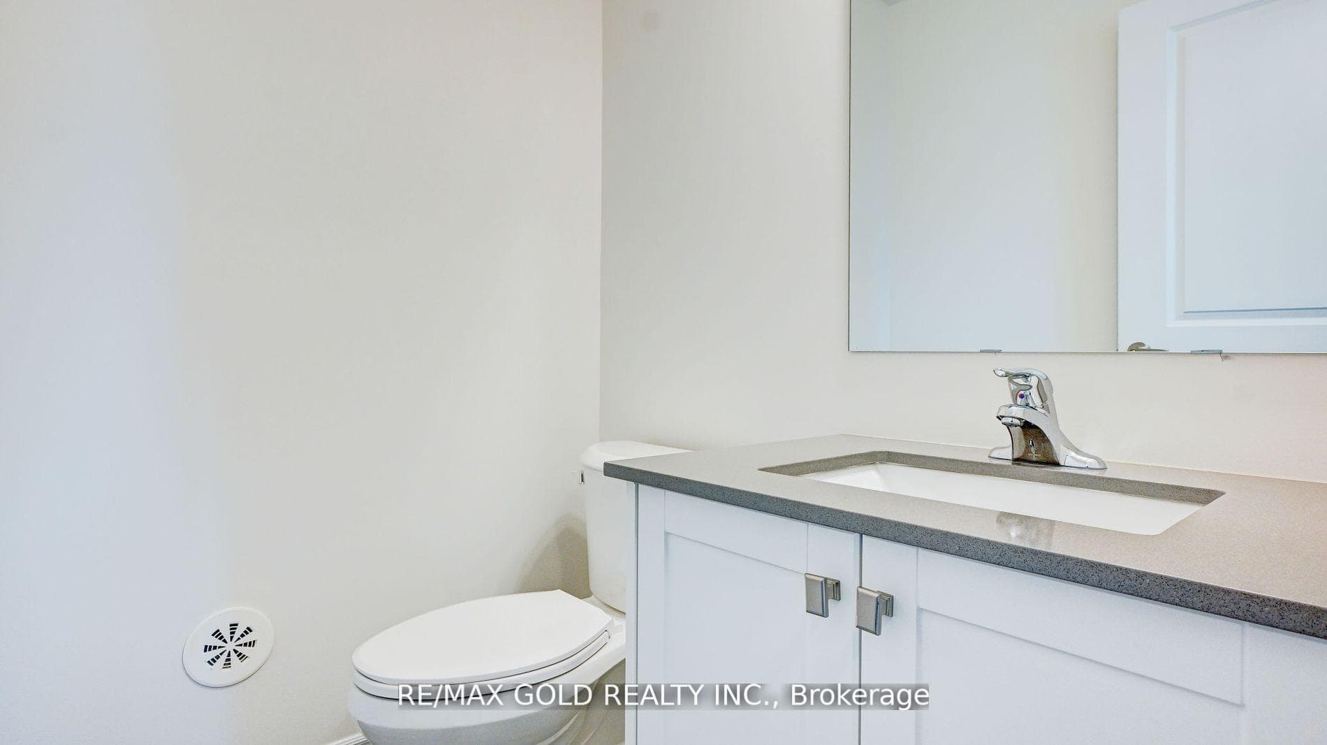 26 Mccormack Road photo 23
