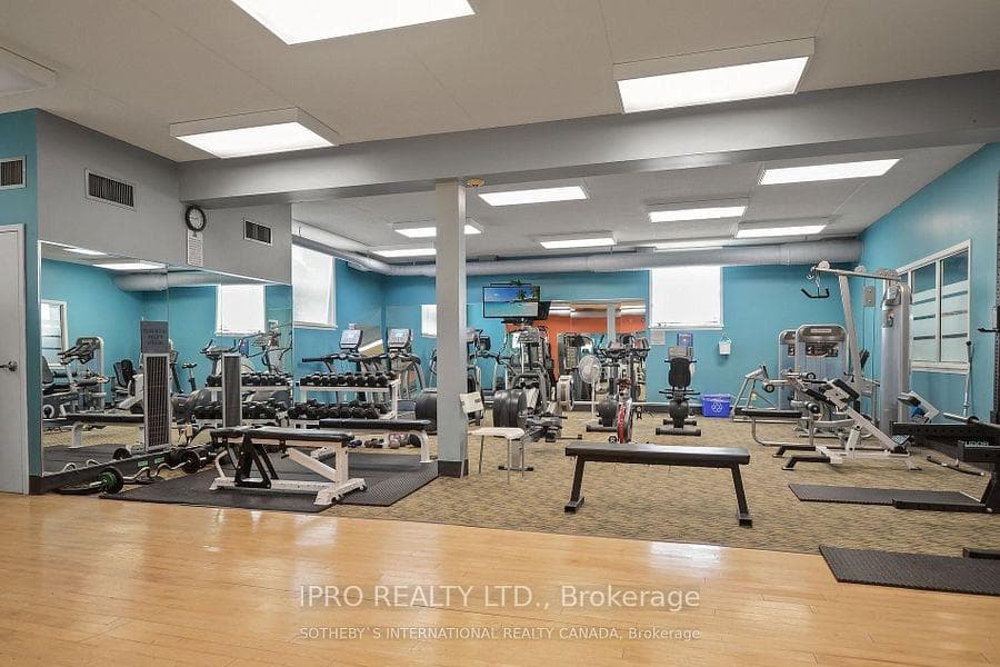 445 Mariners Way Unit 8 photo 13