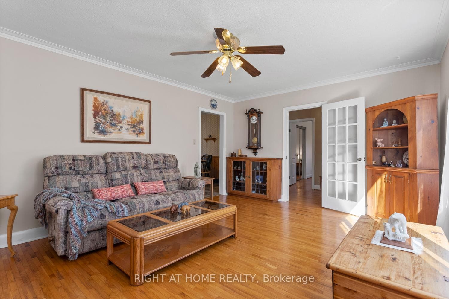 34 Jeffrey Street photo 12