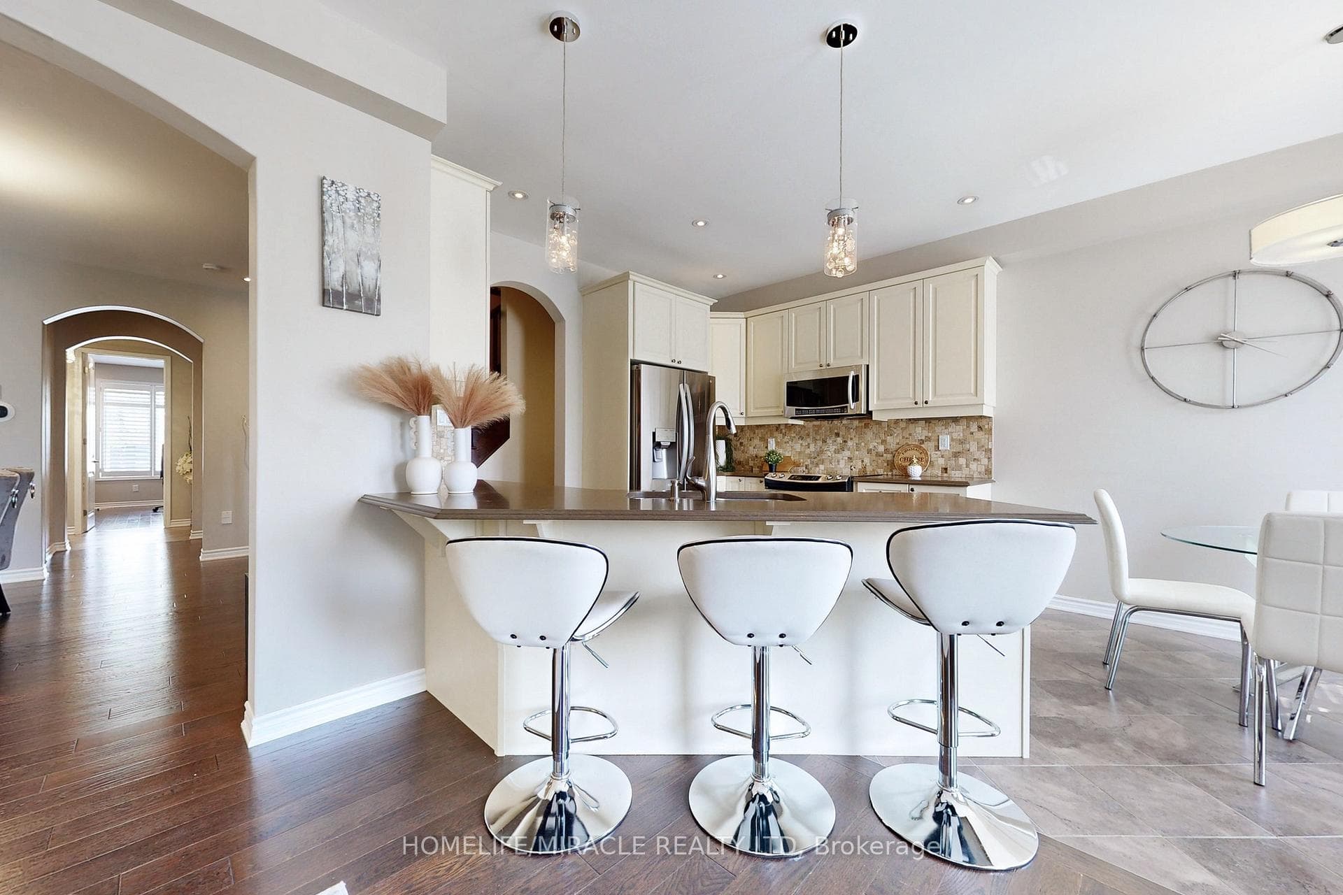 1042 Tock Close photo 10