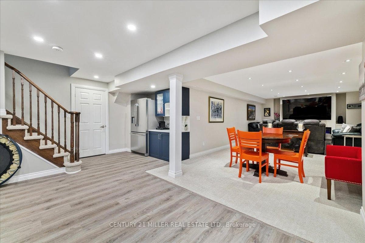 3353 Liptay Avenue Unit 14 photo 33