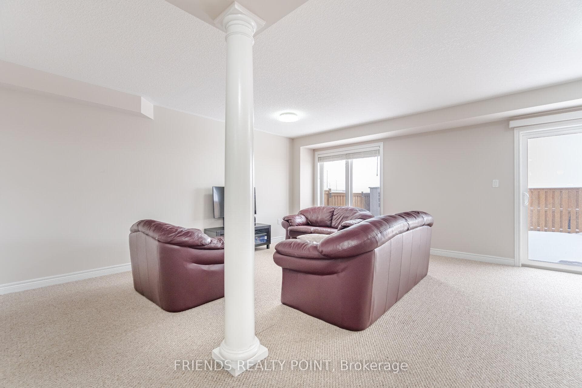 14 Bonhill Boulevard photo 11