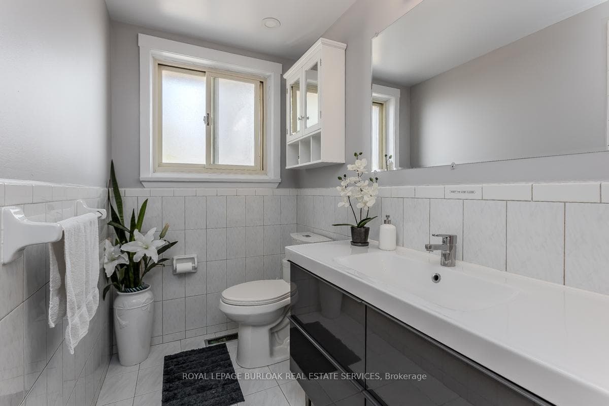 2074 Mountain Grove Avenue photo 21