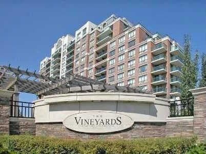 350 Red Maple Road Unit 907 photo 1