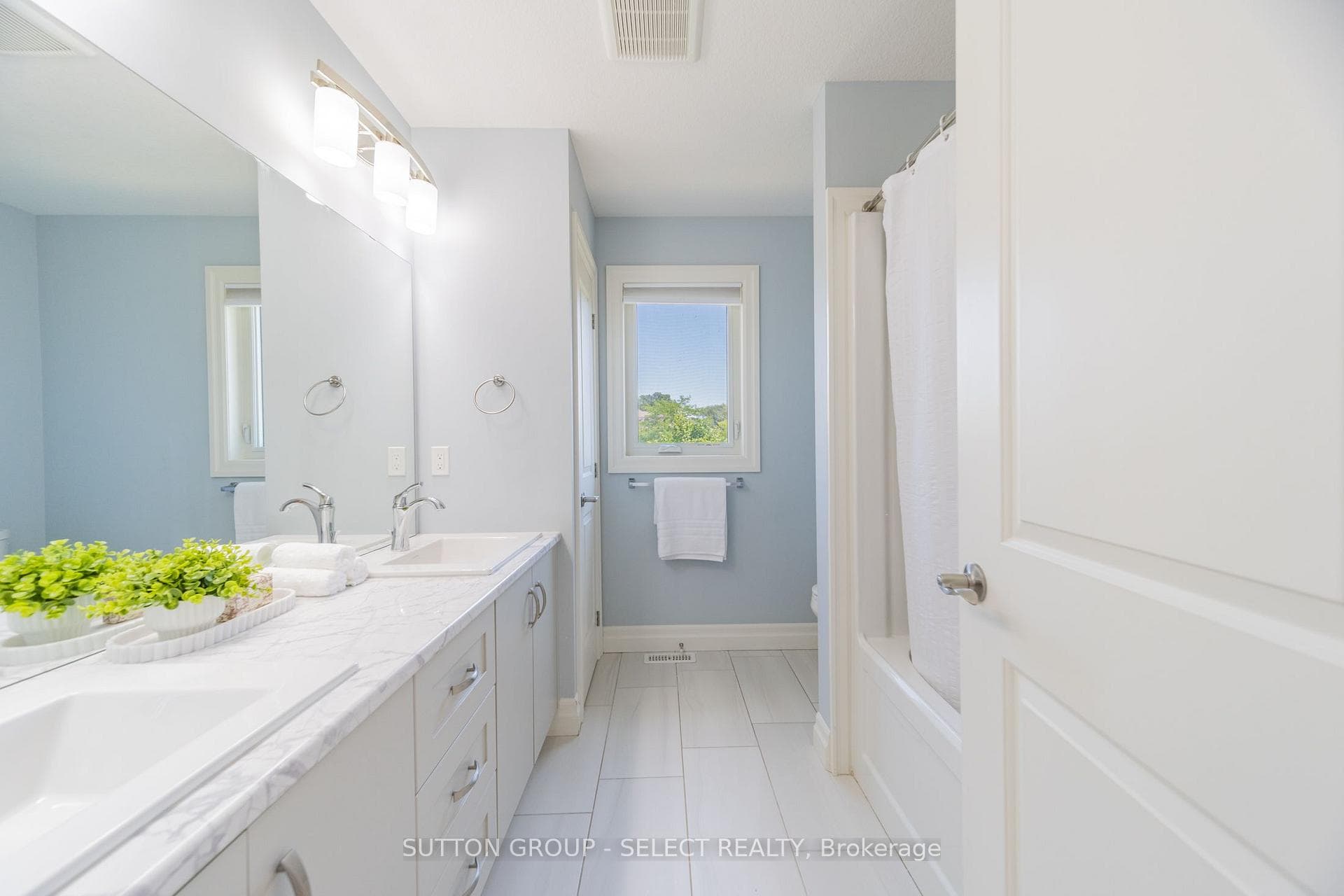 230 Union Avenue photo 36