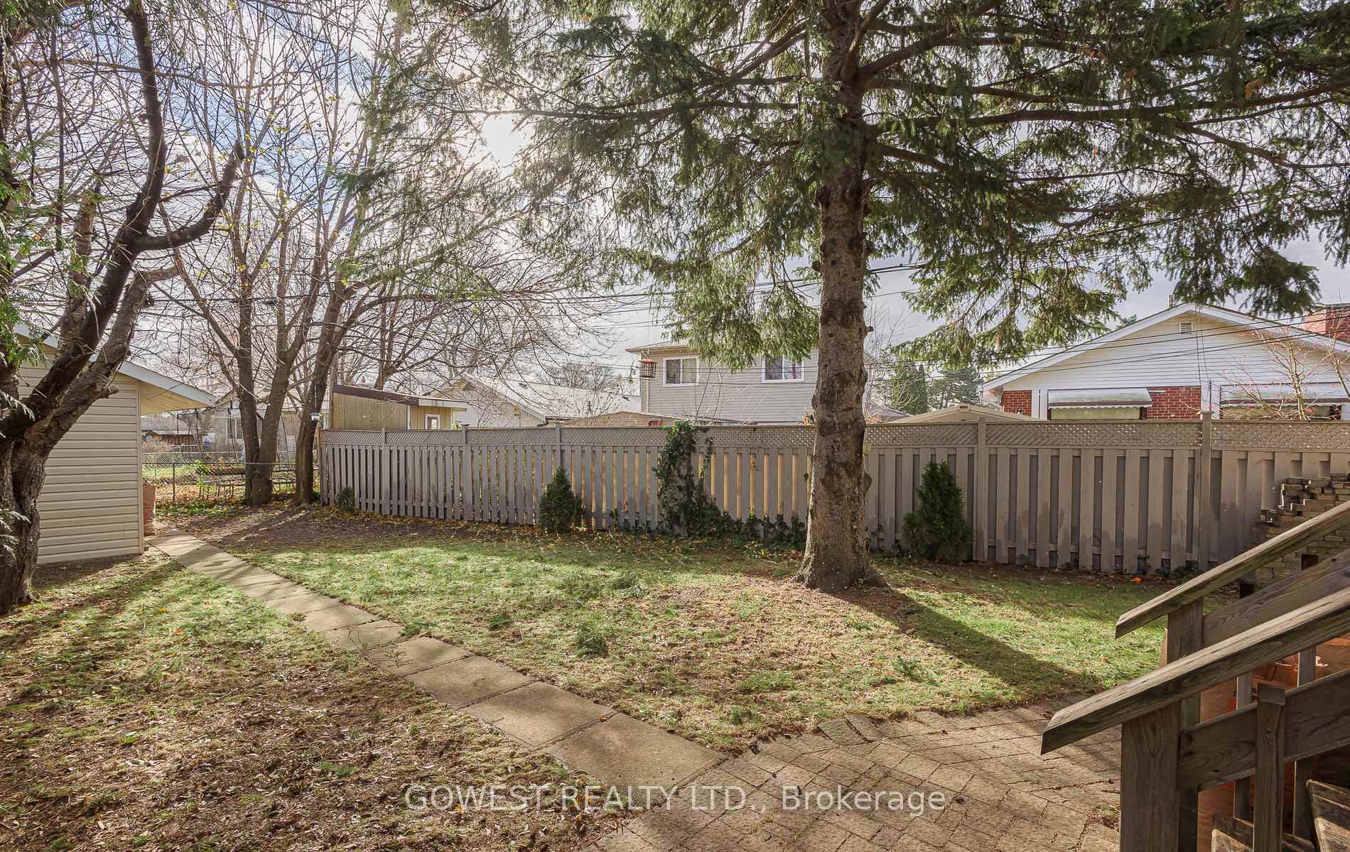 56 Panmure Crescent photo 34