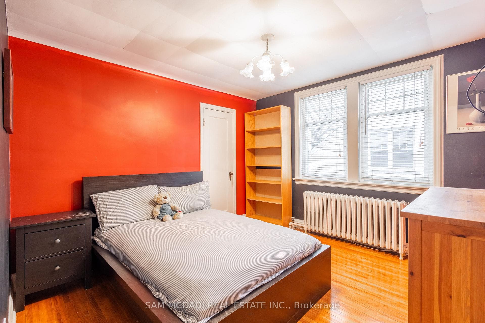 11 Brant Avenue photo 25