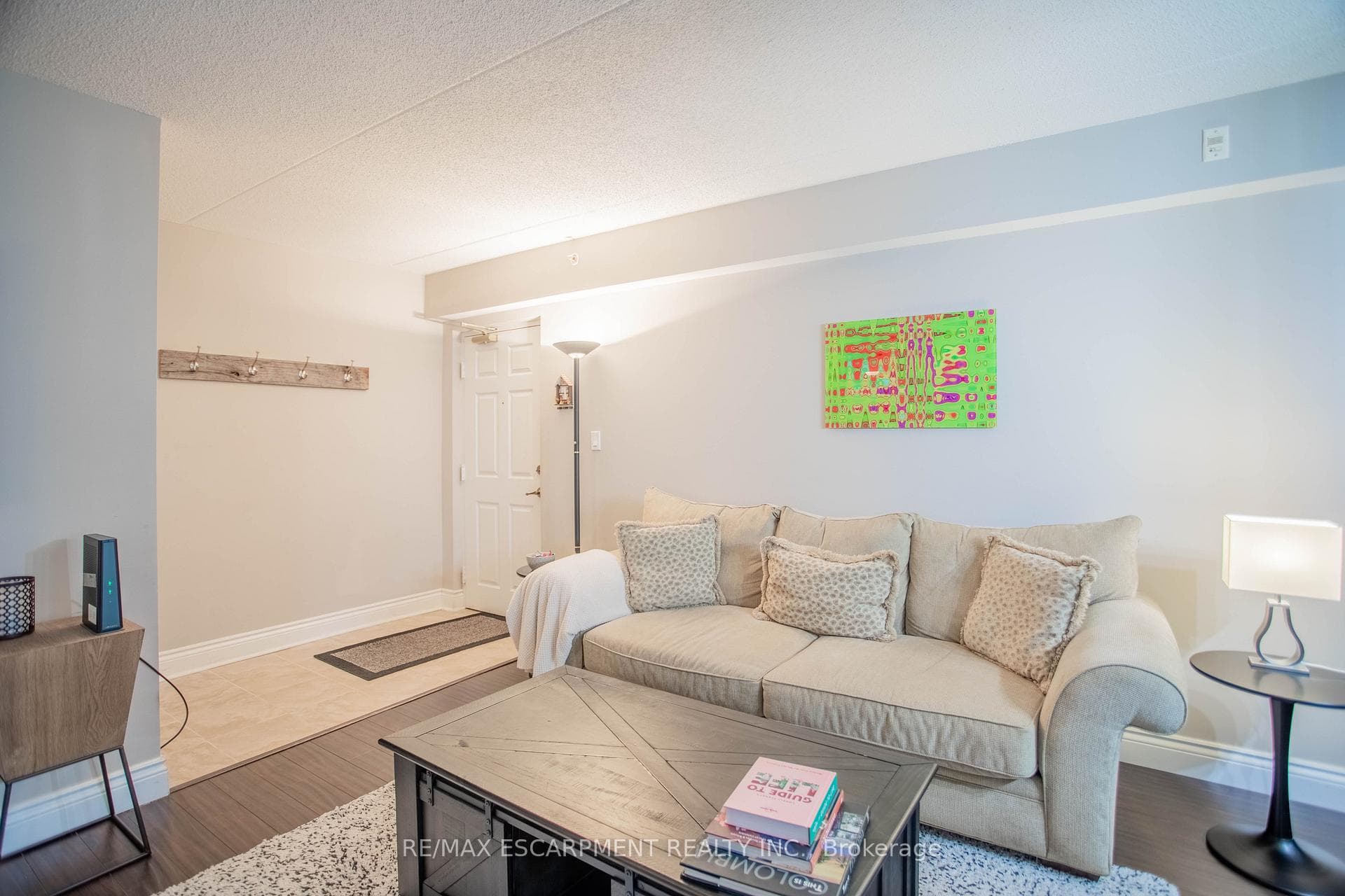 2055 Appleby Line Unit 105 photo 5
