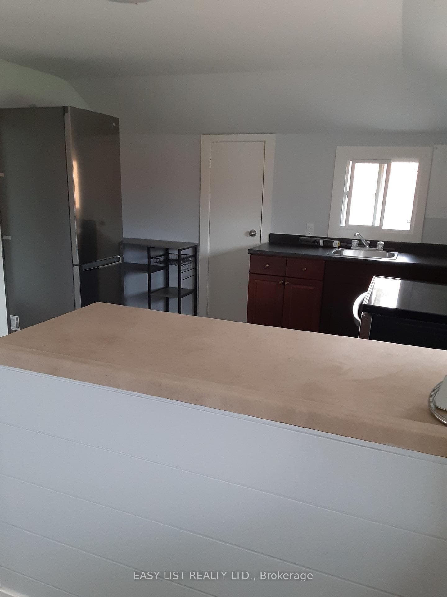 339 Green Street photo 35
