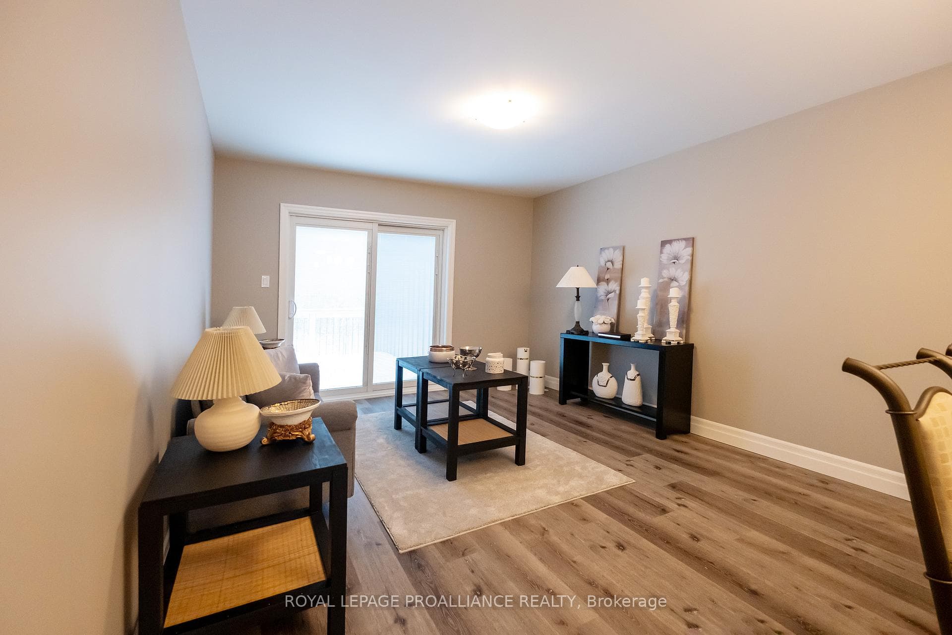 7 Hillside Meadows Drive photo 13