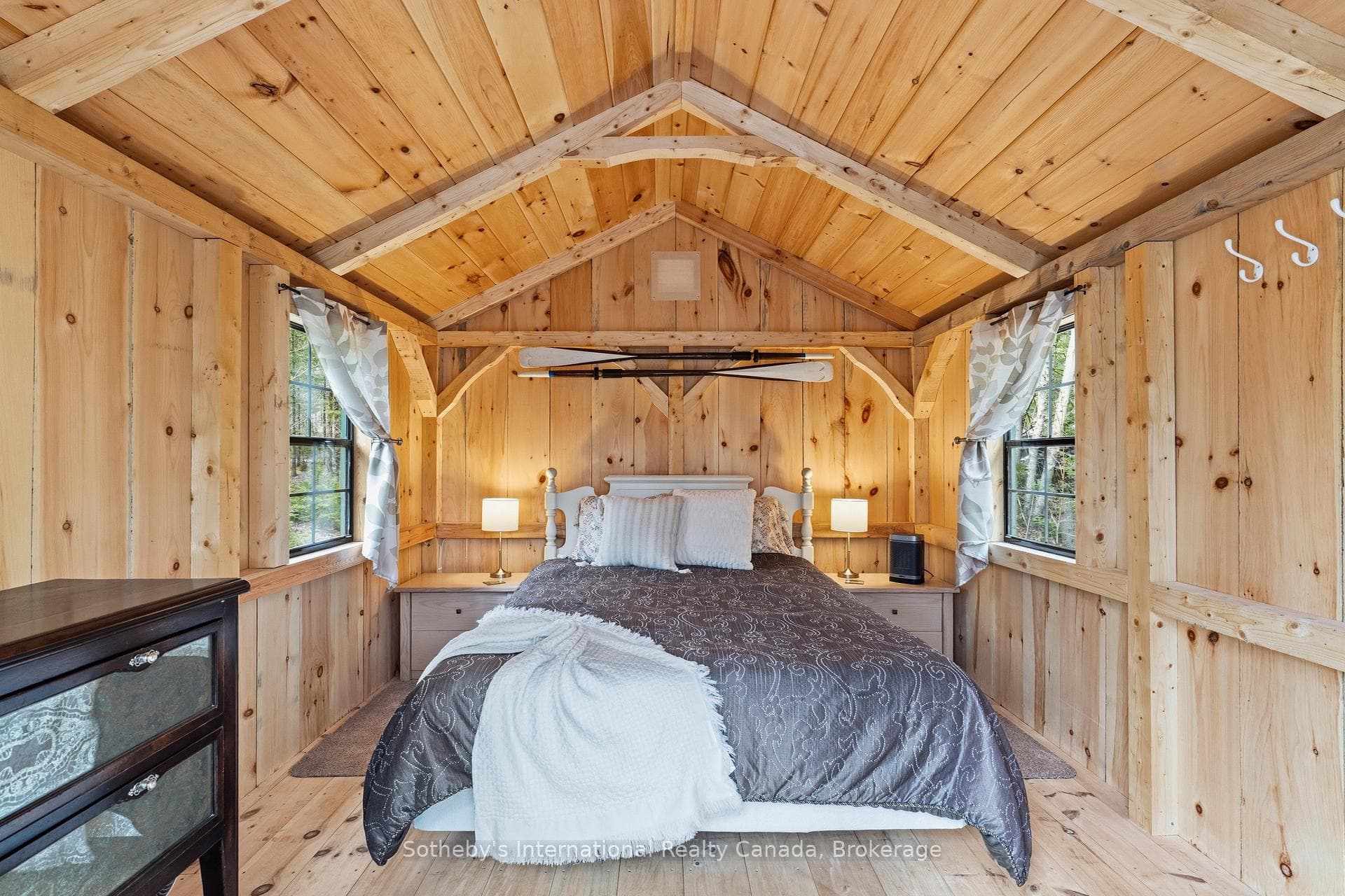 Stylish Bunkie Bedroom