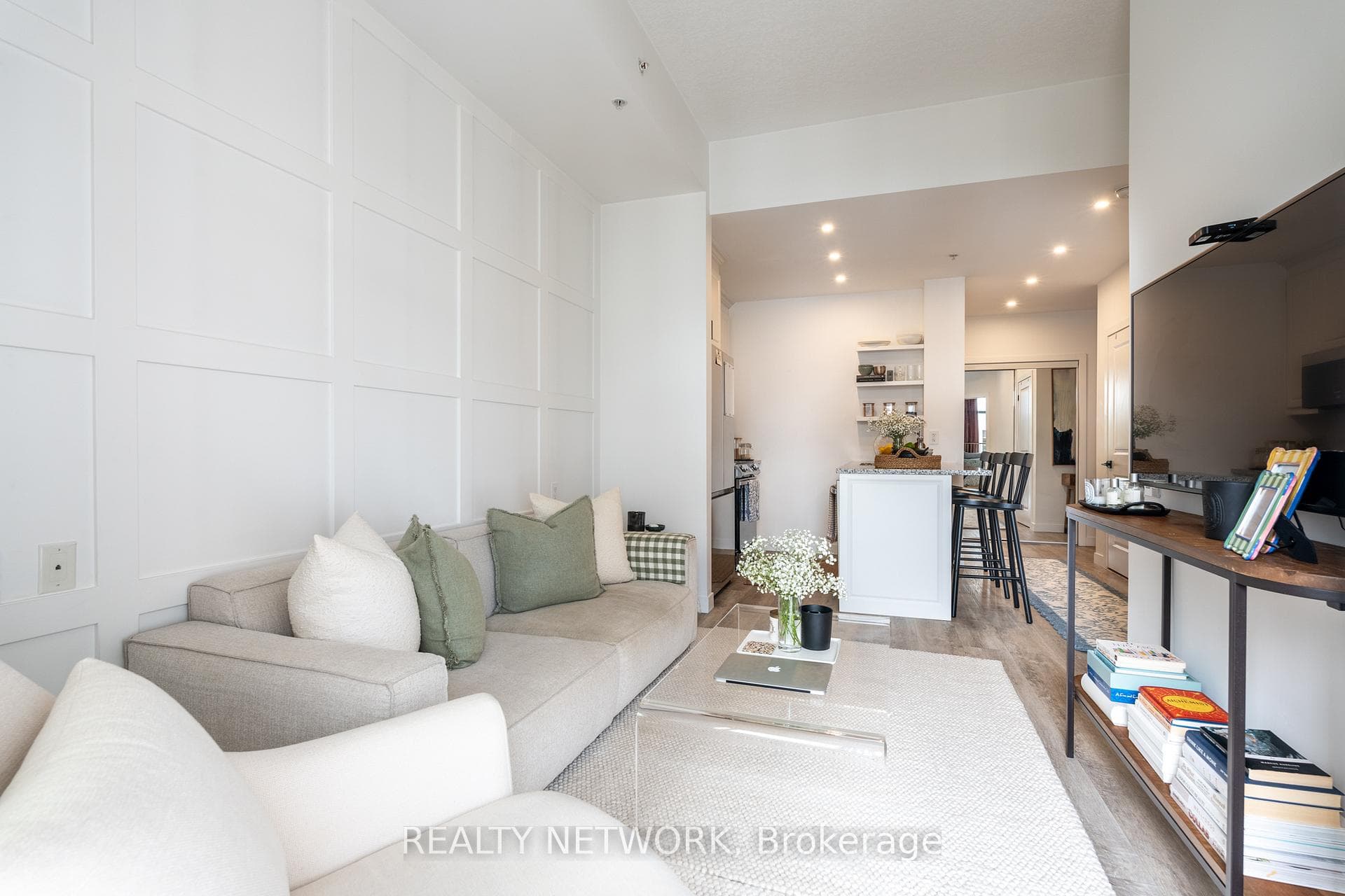 85 Robinson Street Unit 1002 photo 18
