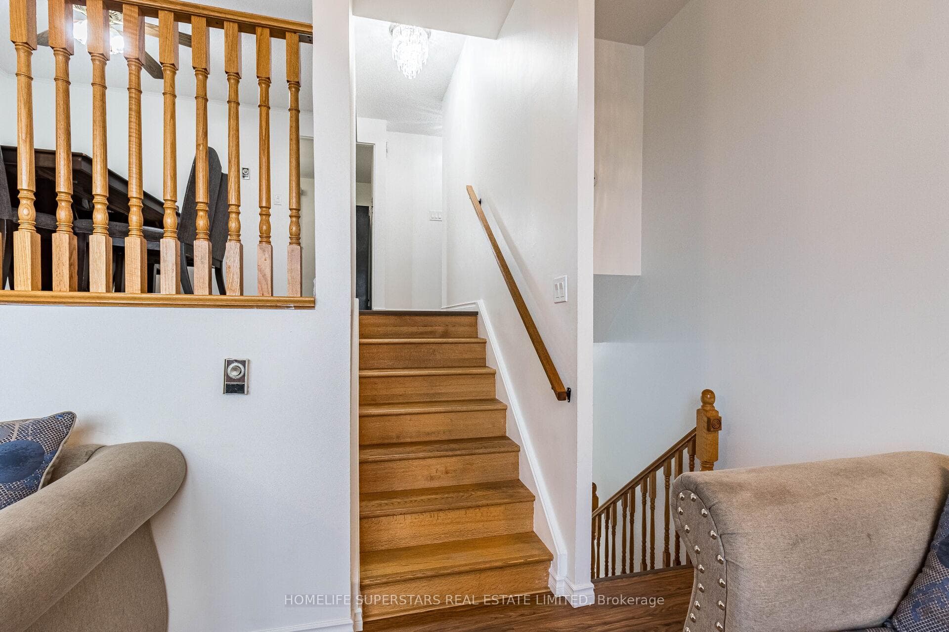 14 Briar Path photo 9