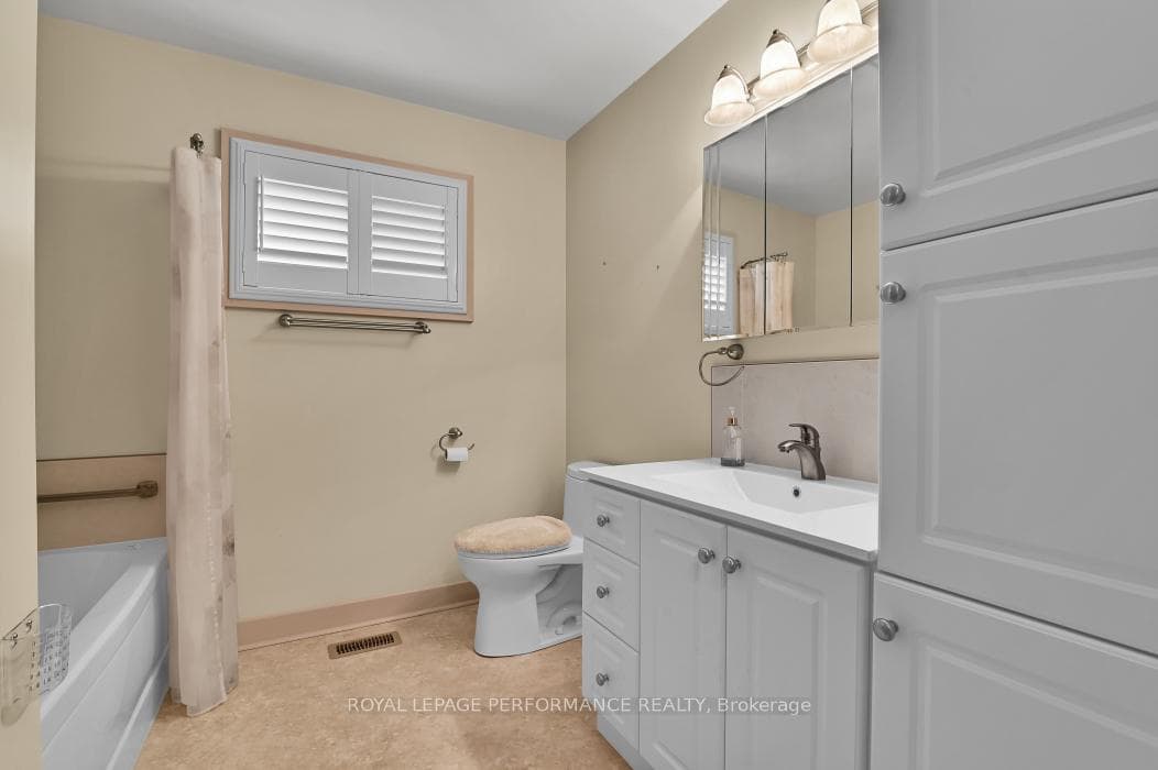 23 Elma Street photo 21