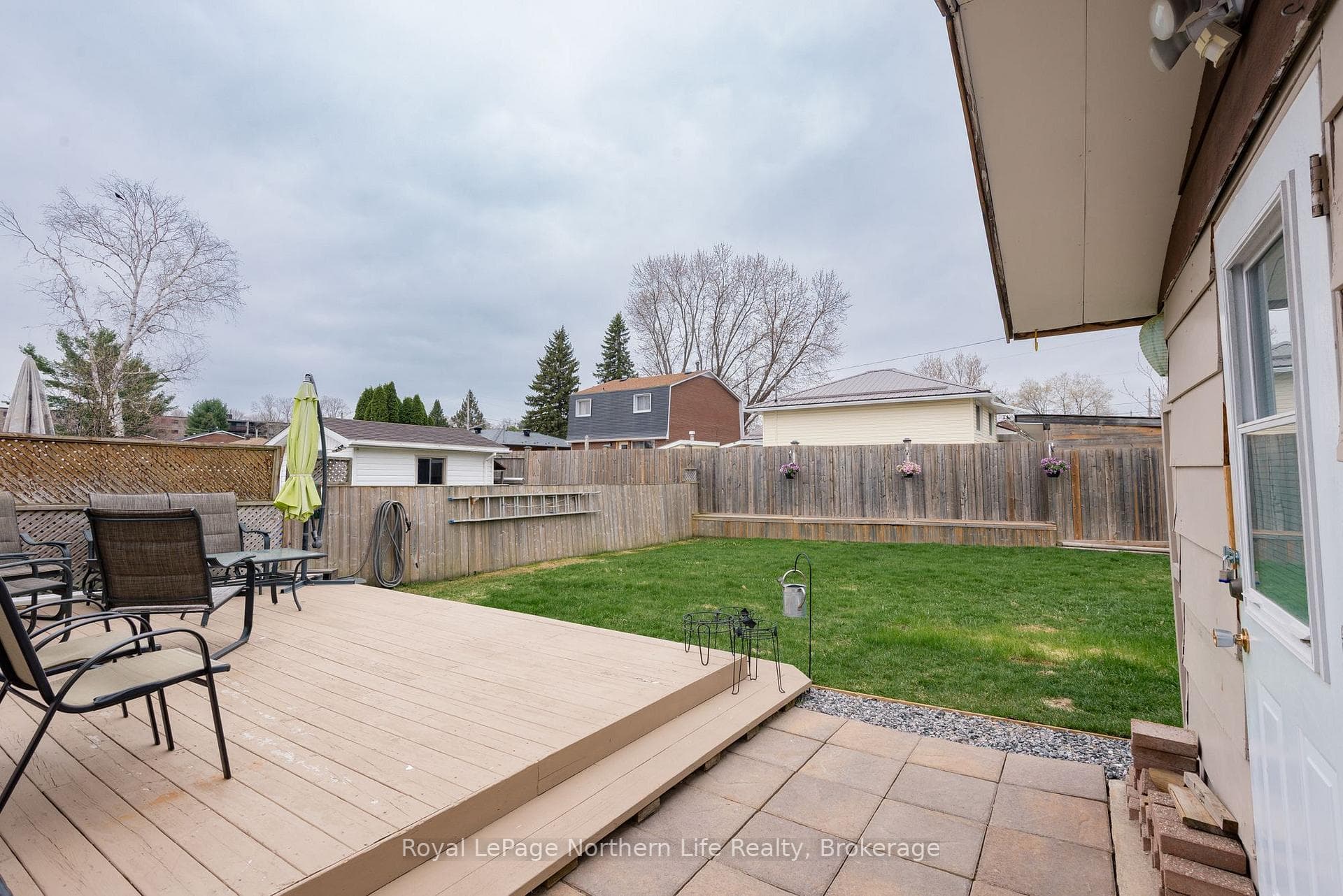 125 Johnston Road photo 48