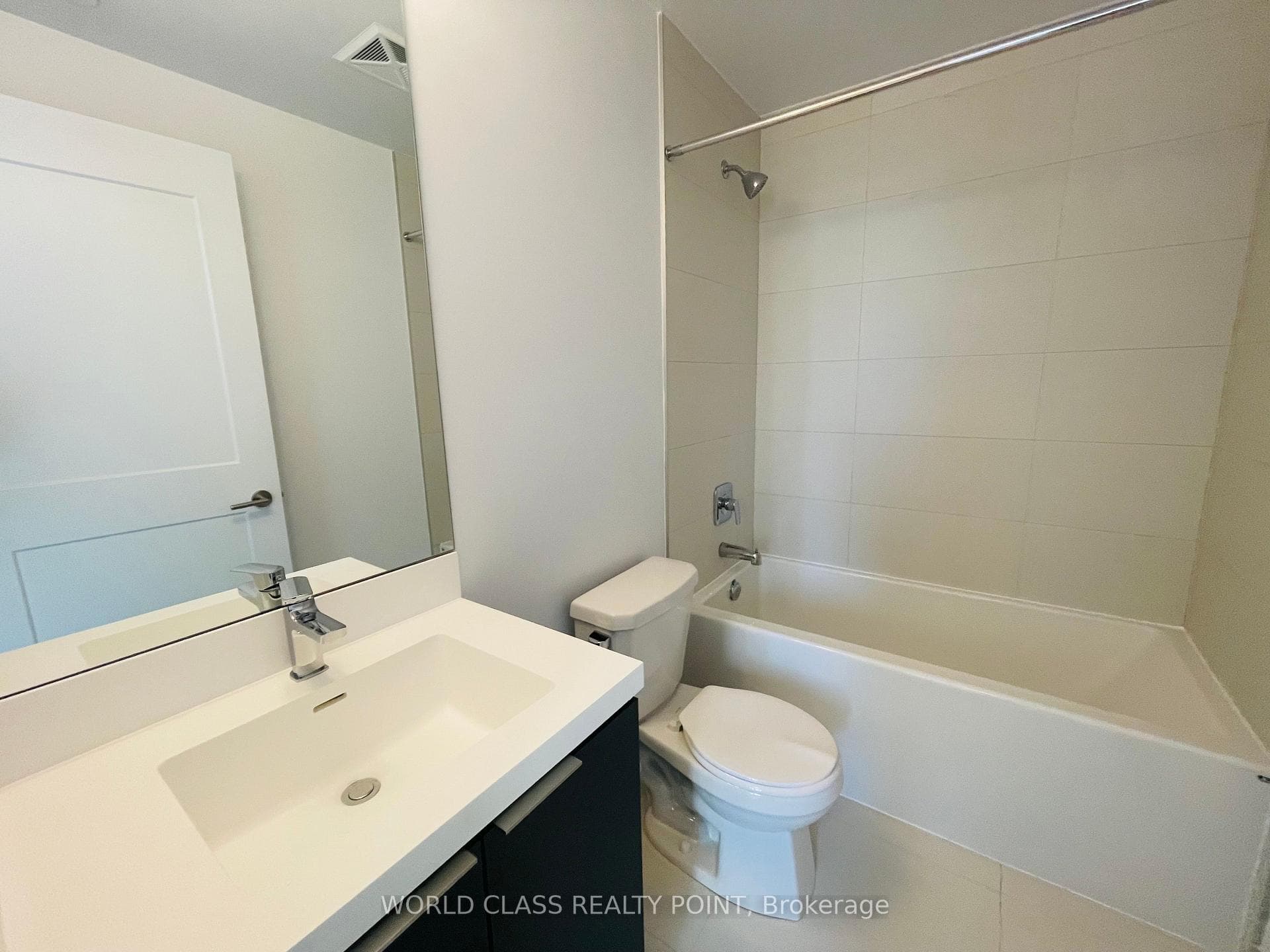 50 Dunfield Avenue Unit 1017 photo 7