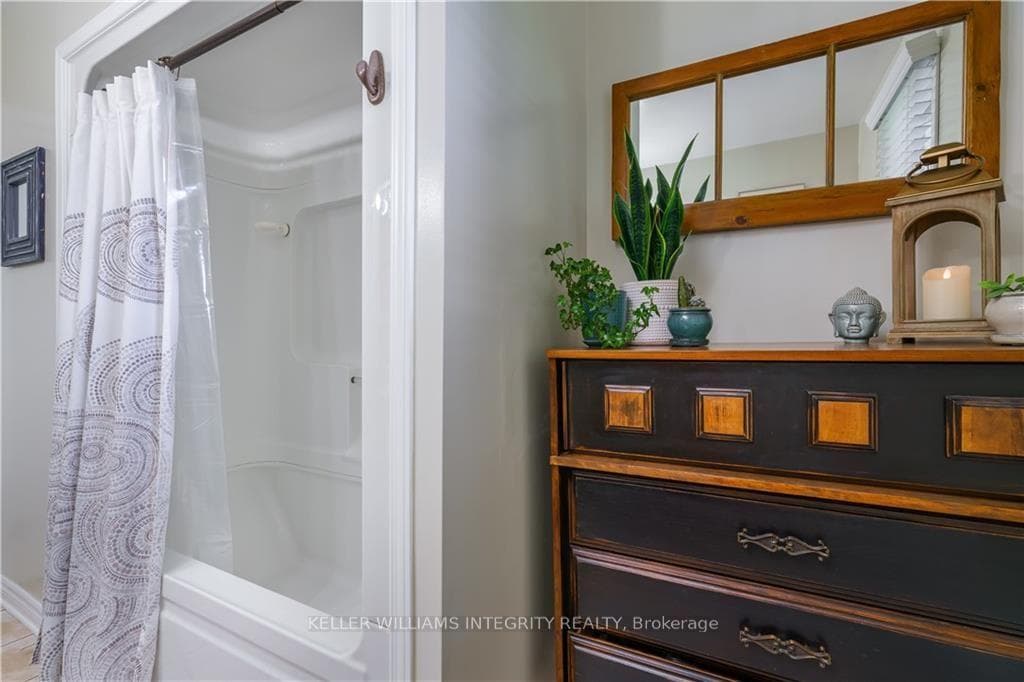 3101 POIRIER Avenue photo 12